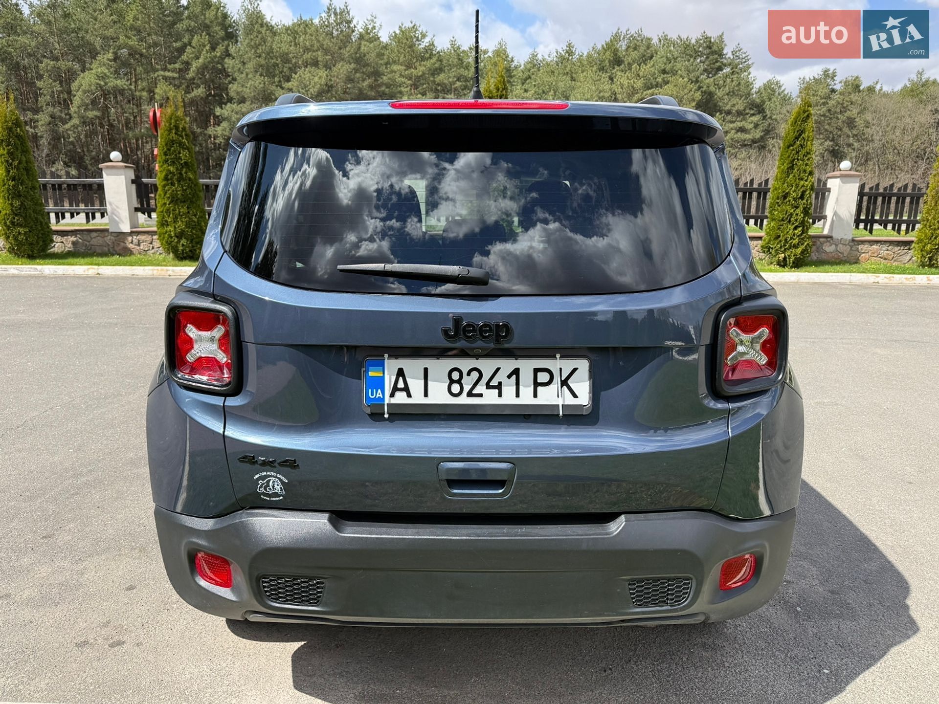 Jeep Renegade 2021 VIN ZACNJDAB5MPM69768 фото оголошення 14 з 36
