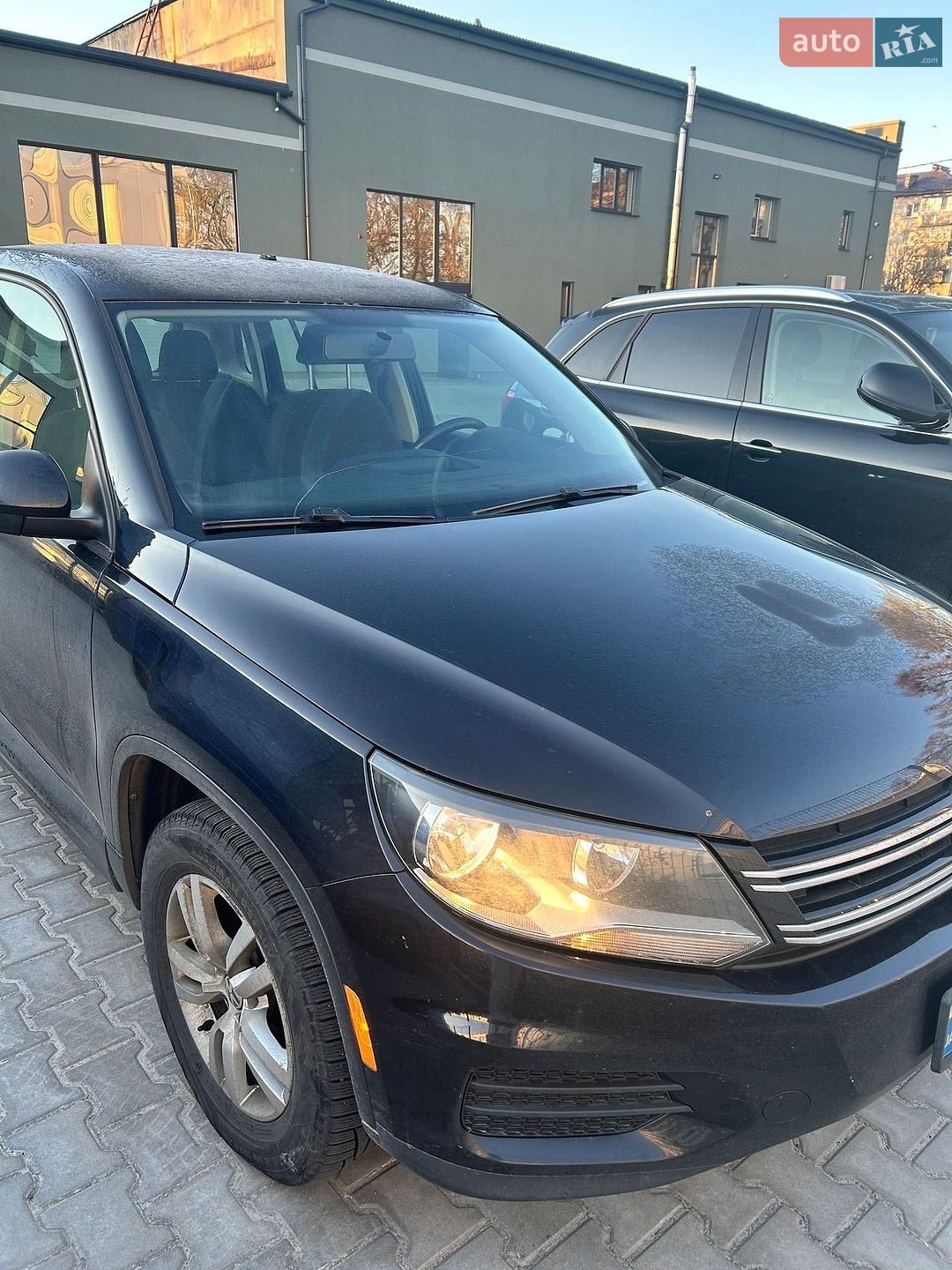 Volkswagen Tiguan 2013 VIN WVGBV3AX5EW505989 фото оголошення 4 з 10