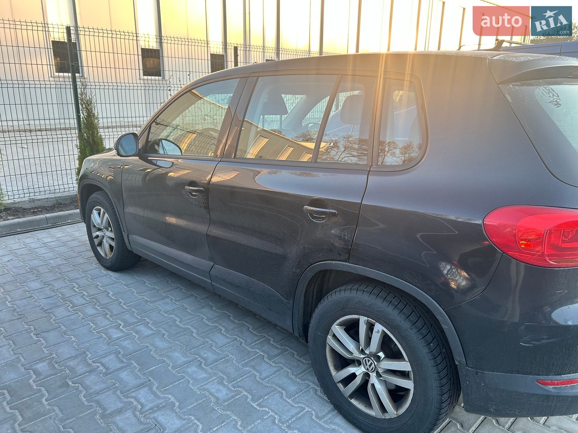 Volkswagen Tiguan 2013 VIN WVGBV3AX5EW505989 фото оголошення 6 з 10