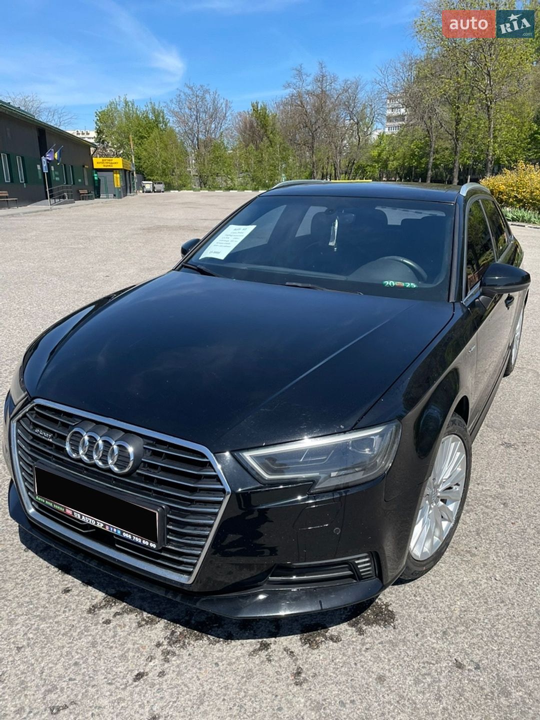 Audi A3 2016 VIN WAUTPBFF8HA043990 фото оголошення 6 з 32
