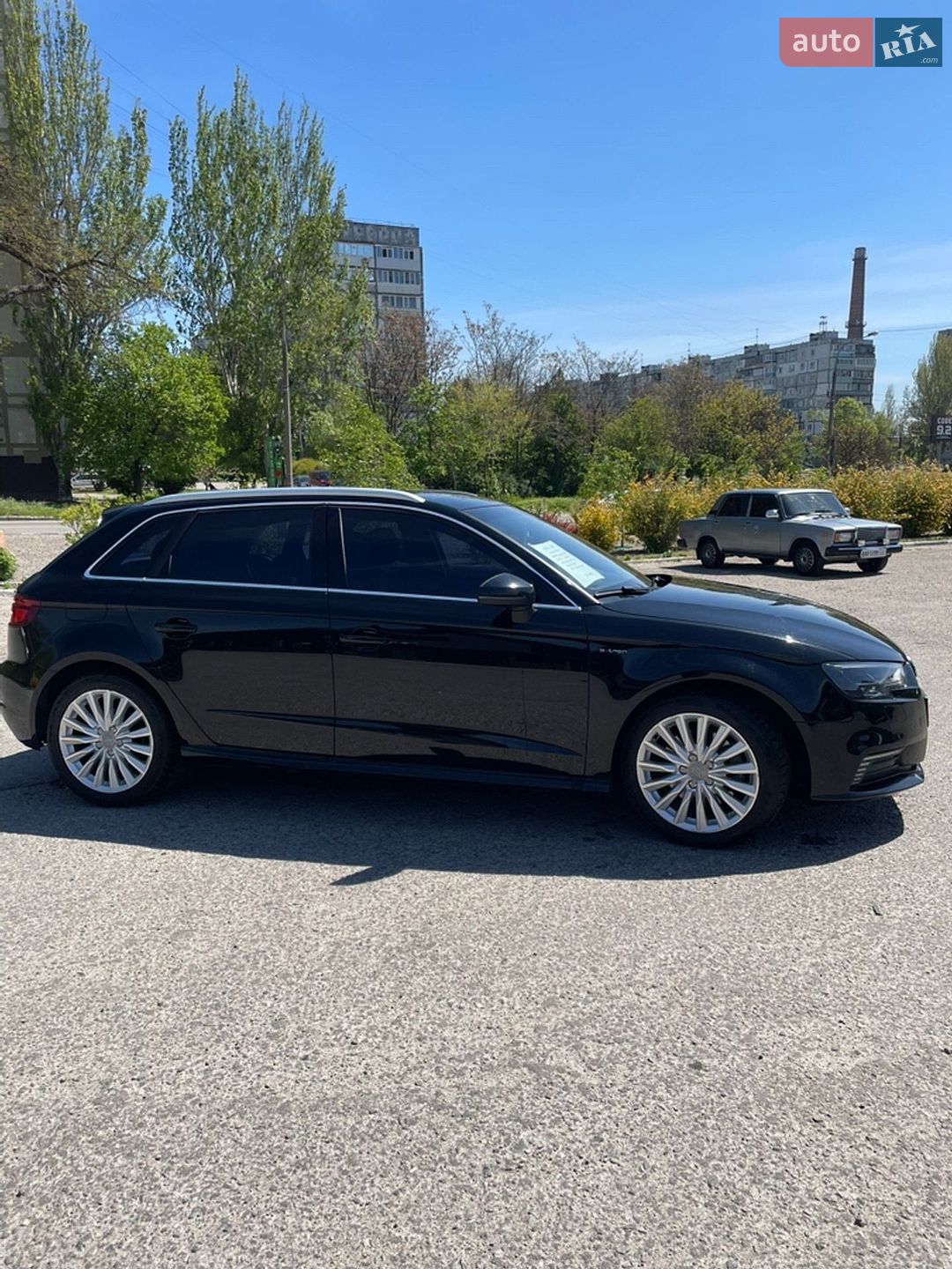 Audi A3 2016 VIN WAUTPBFF8HA043990 фото оголошення 10 з 32