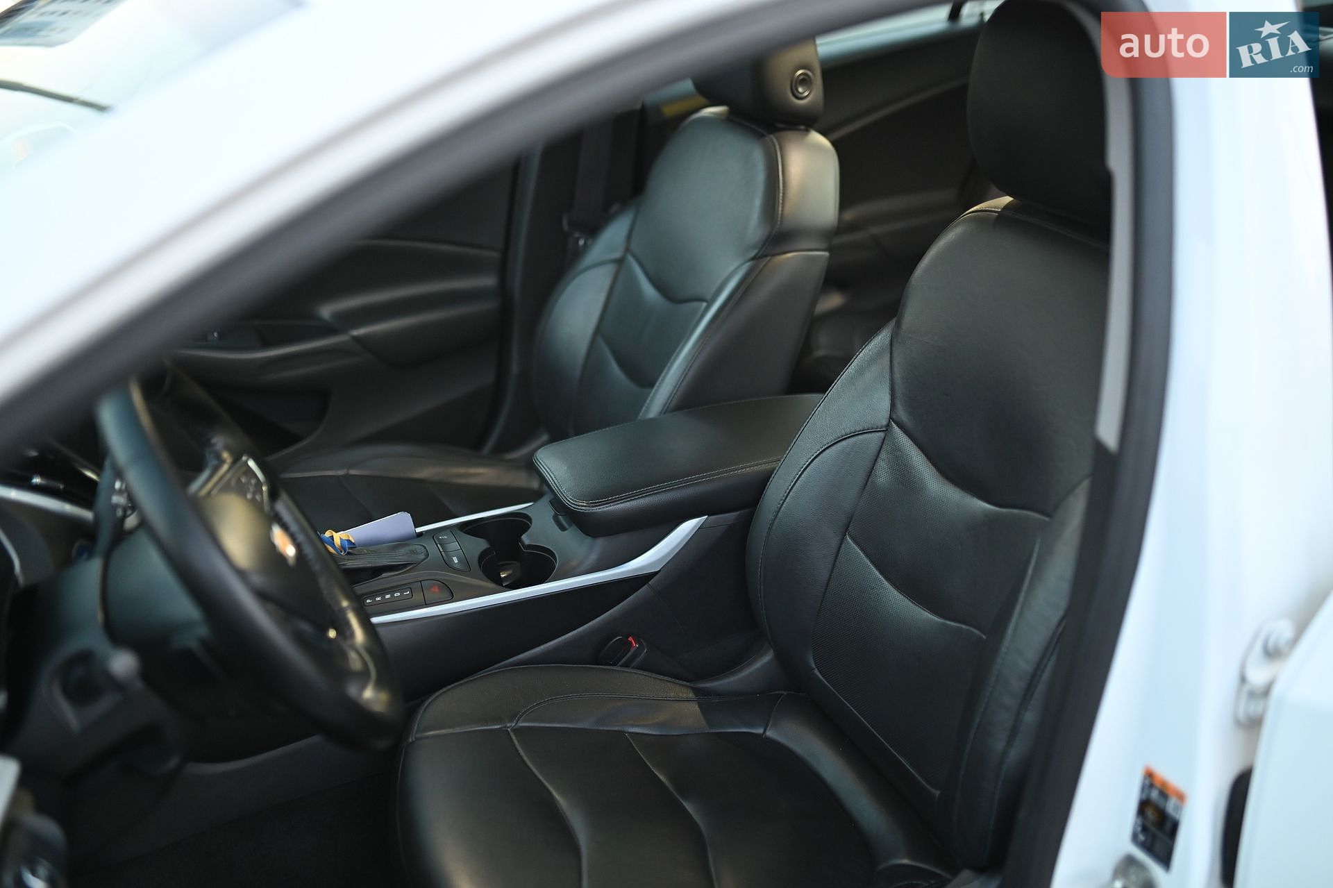 Chevrolet Volt 2016 VIN 1G1RA6S56HU104196 фото оголошення 25 з 53