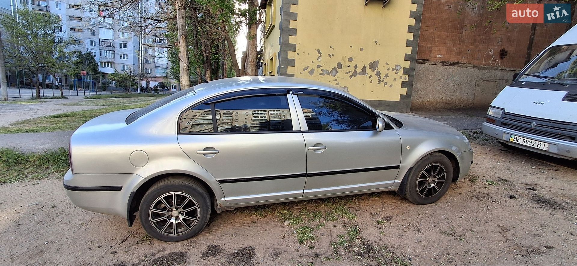 Skoda Superb 2004 VIN TMBDL23U05B044367 фото оголошення 9 з 9