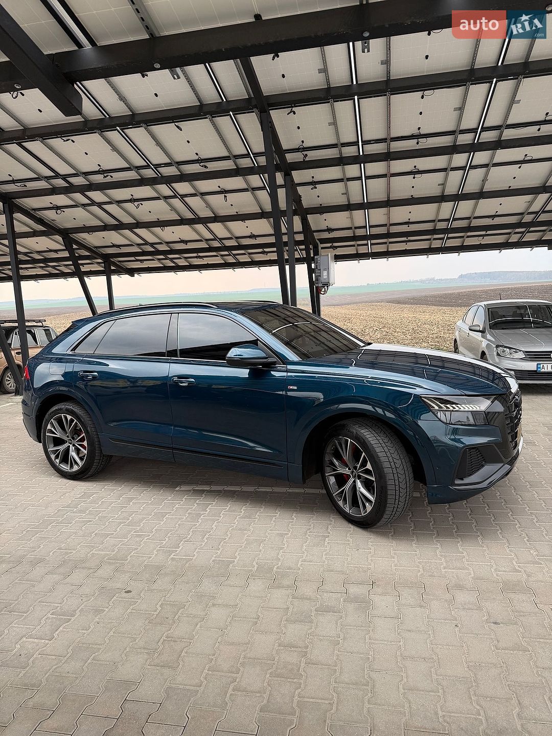 Audi Q8 2018 VIN WAUZZZF16KD000806 фото оголошення 16 з 29