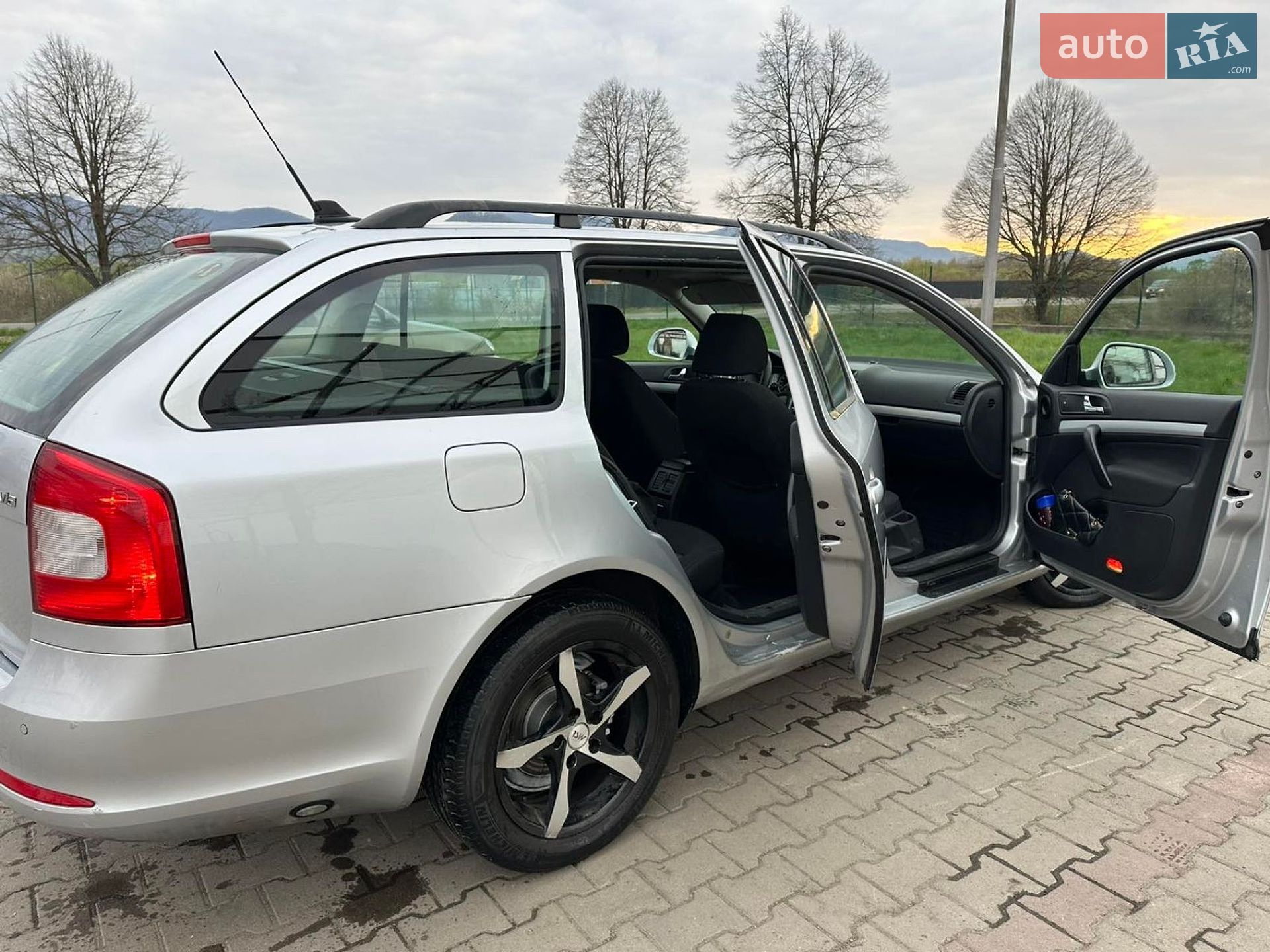 Skoda Octavia 2008 VIN TMBHA61Z692016236 фото оголошення 6 з 34