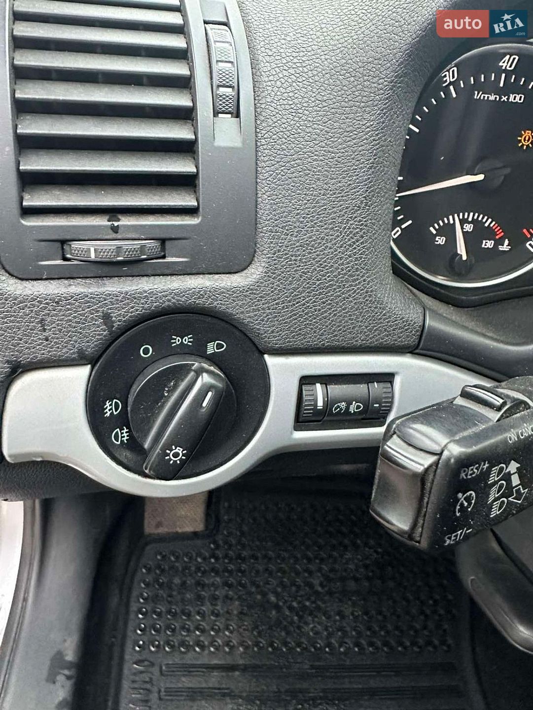Skoda Octavia 2008 VIN TMBHA61Z692016236 фото оголошення 15 з 34