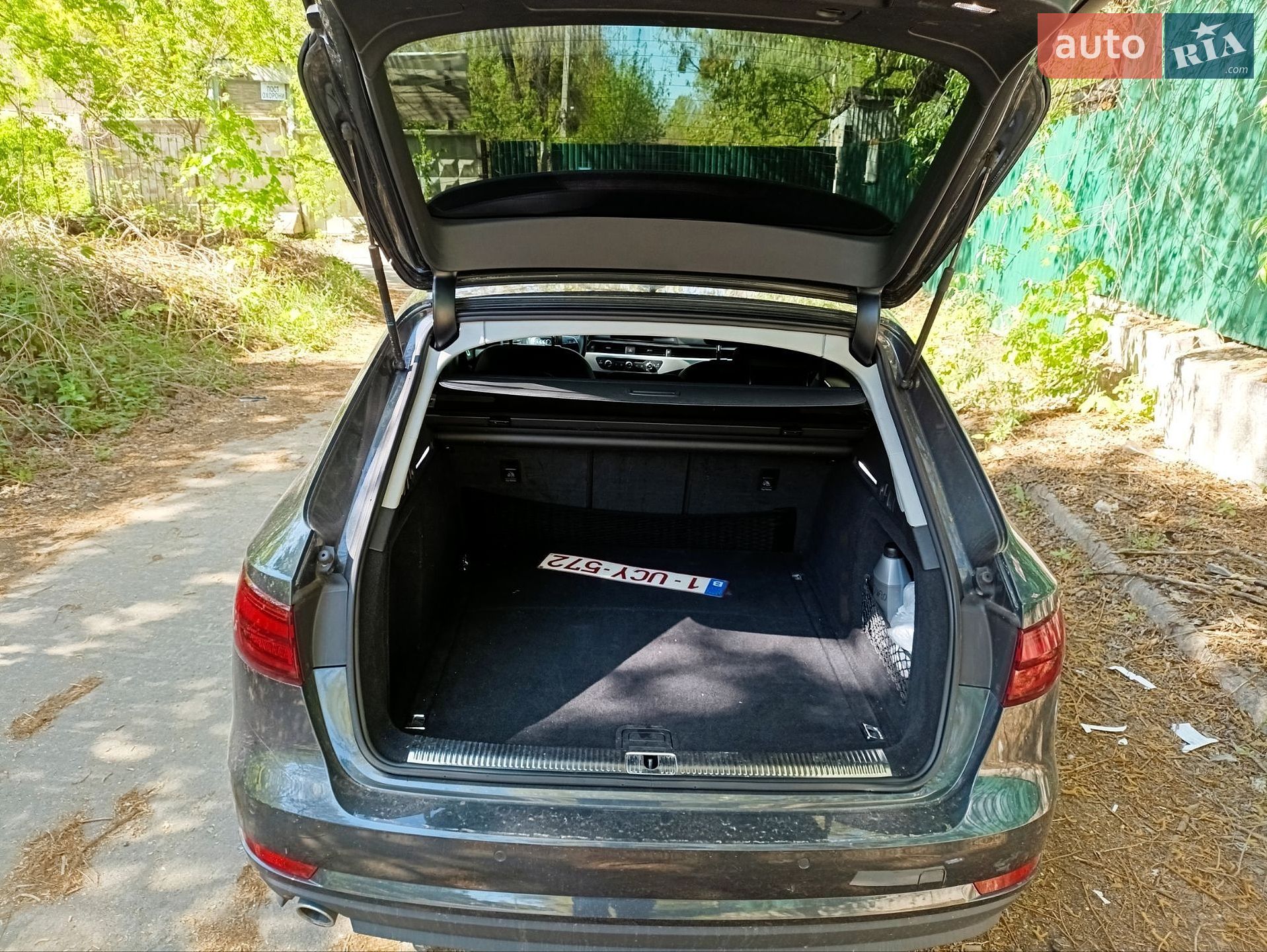 Audi A4 2018 VIN WAUZZZF40JA144278 фото оголошення 8 з 12