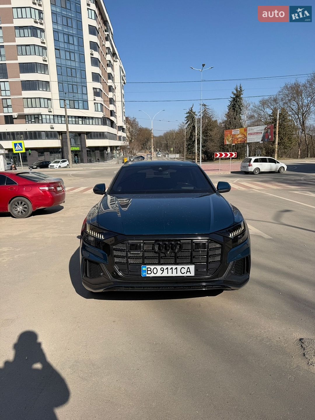 Audi Q8 2018 VIN WAUZZZF16KD000806 фото оголошення 15 з 29