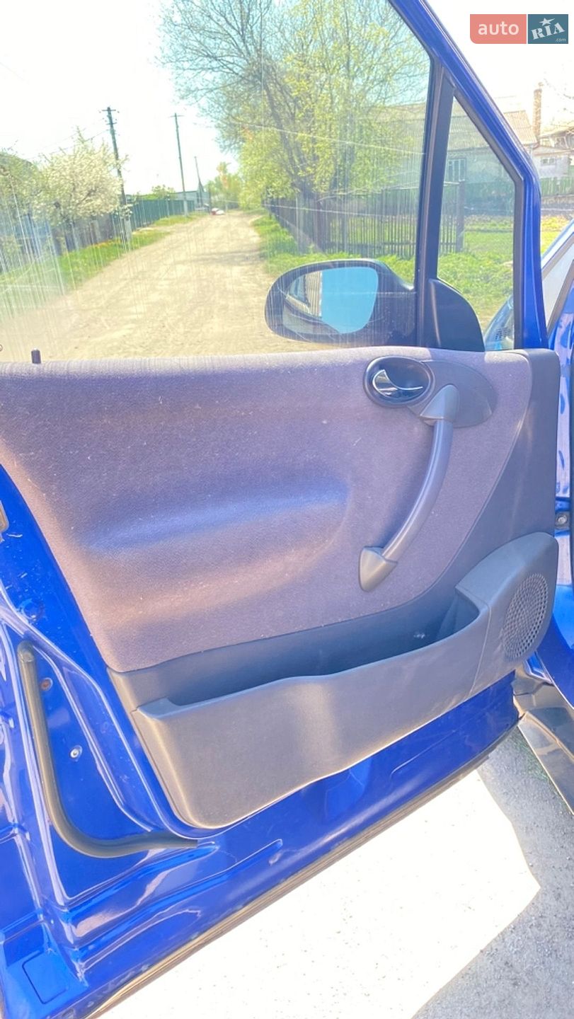 Mercedes-Benz A-Class 1998 VIN WDB1680081J090599 фото оголошення 9 з 14