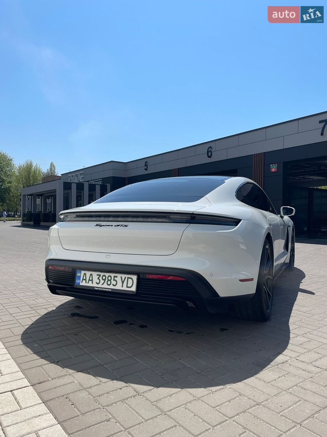 Porsche Taycan 2023 VIN WP0AD2Y18RSA47234 фото оголошення 13 з 28