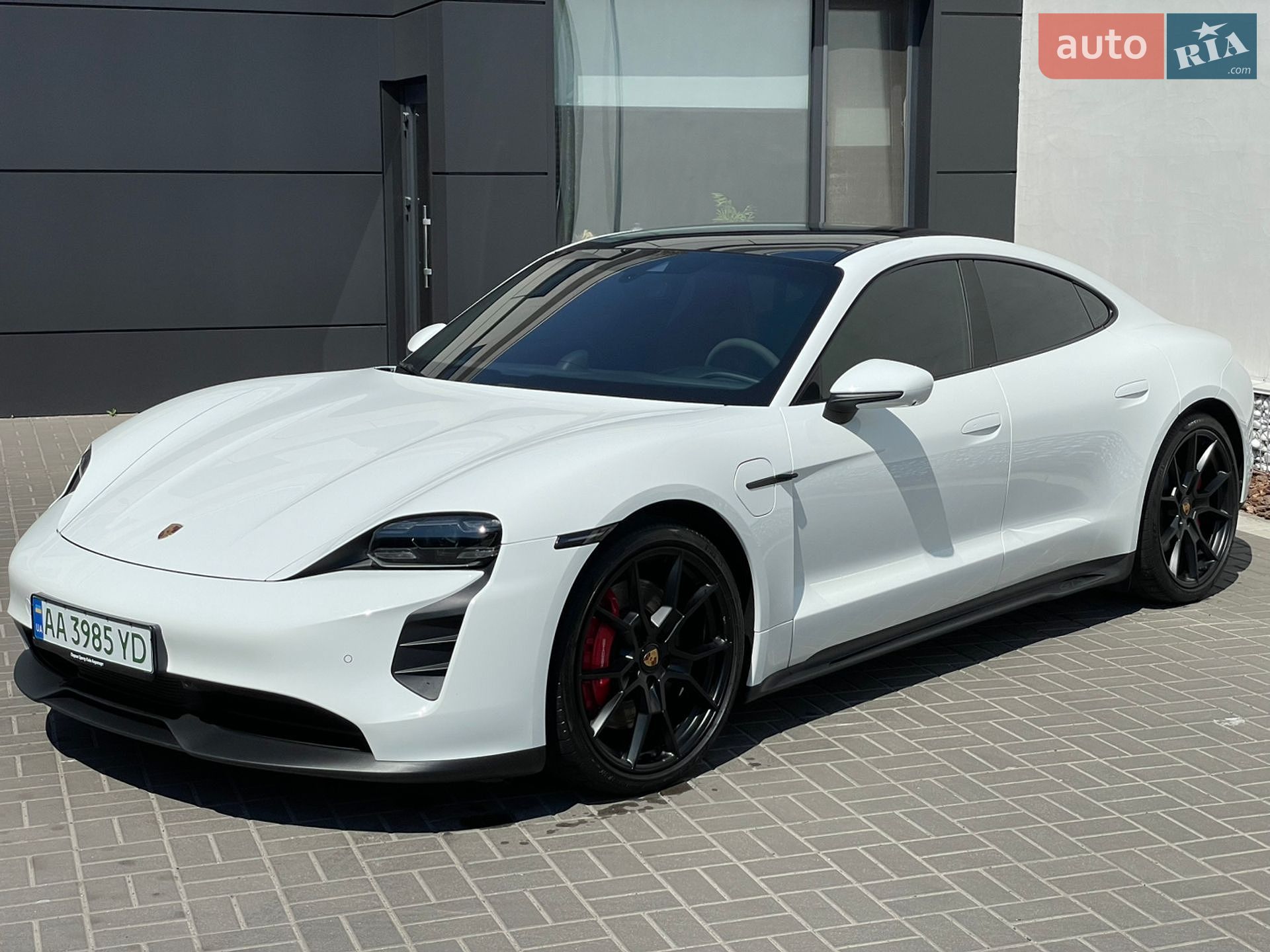 Porsche Taycan 2023 VIN WP0AD2Y18RSA47234 фото оголошення 4 з 28