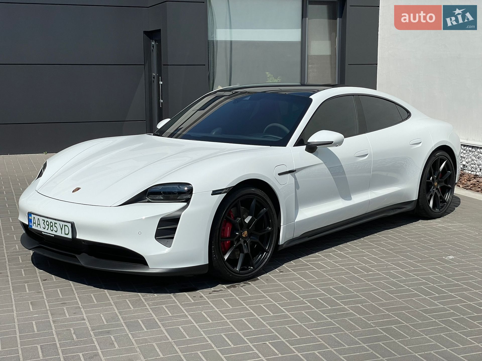 Porsche Taycan 2023 VIN WP0AD2Y18RSA47234 фото оголошення 5 з 28