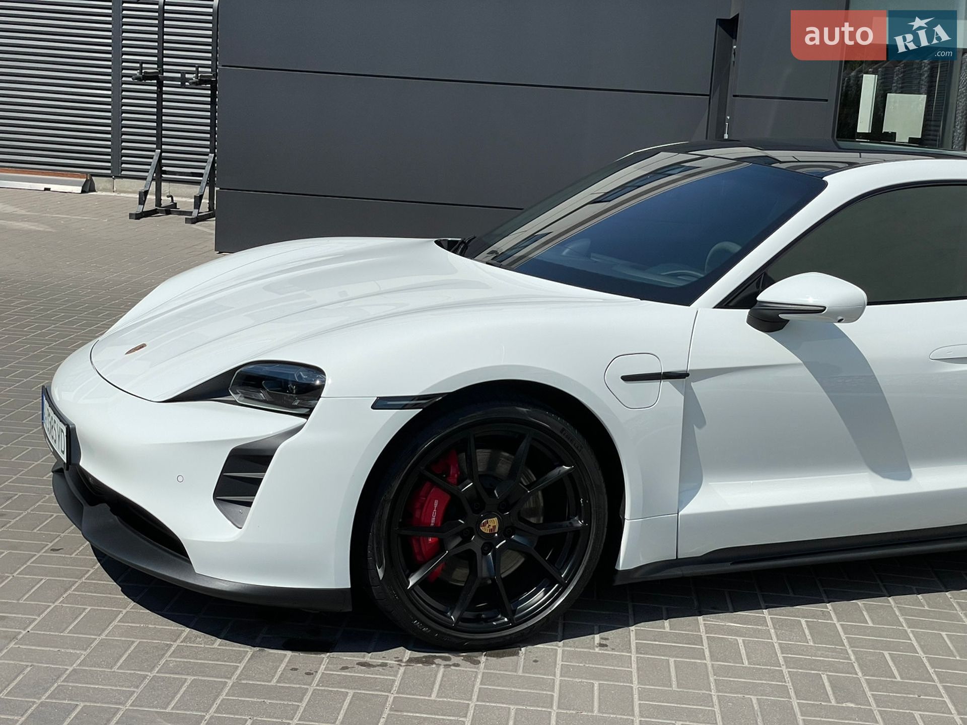 Porsche Taycan 2023 VIN WP0AD2Y18RSA47234 фото оголошення 8 з 28