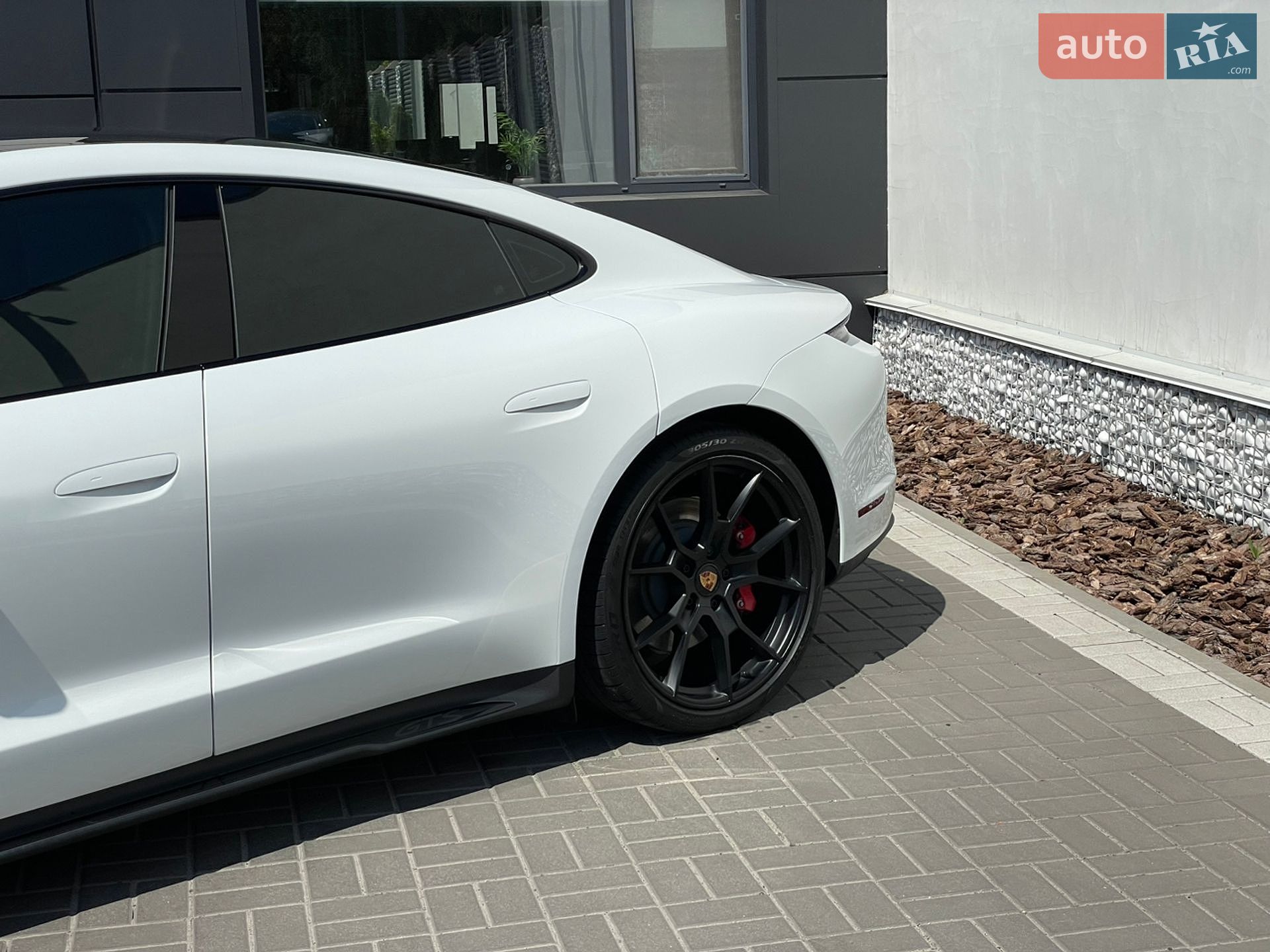 Porsche Taycan 2023 VIN WP0AD2Y18RSA47234 фото оголошення 9 з 28