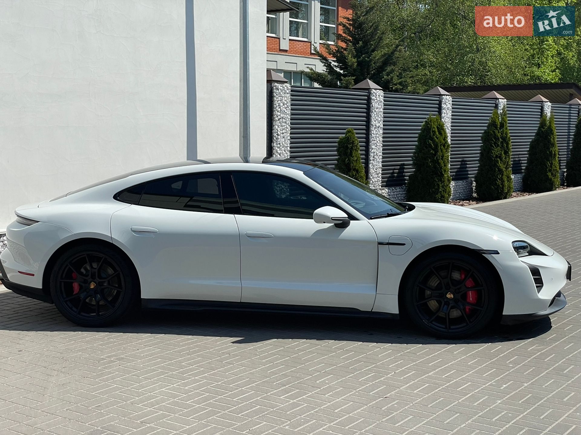 Porsche Taycan 2023 VIN WP0AD2Y18RSA47234 фото оголошення 11 з 28