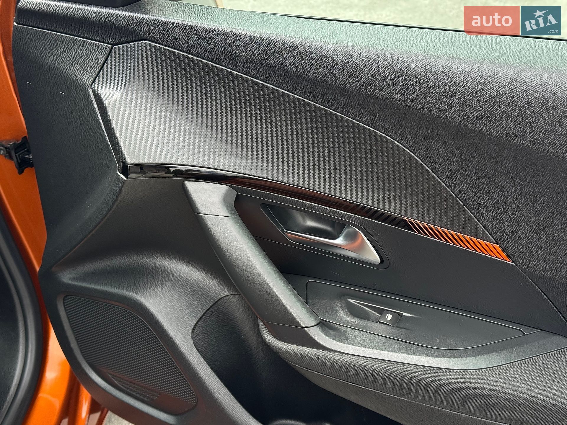 Peugeot 2008 2020 VIN VR3USHNLWLJ755491 фото оголошення 30 з 39