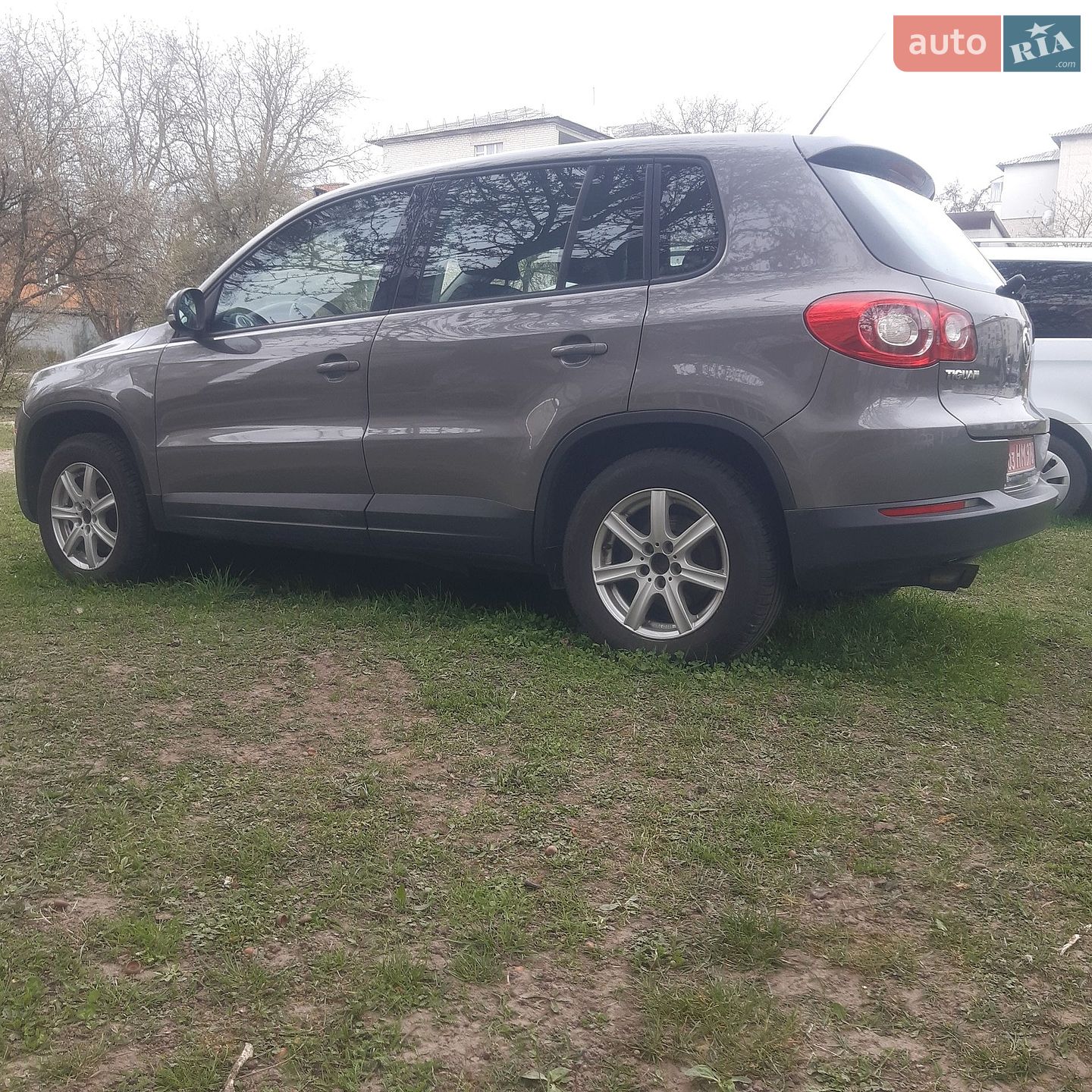Volkswagen Tiguan 2010 VIN WVGZZZ5NZBW004166 фото оголошення 5 з 10