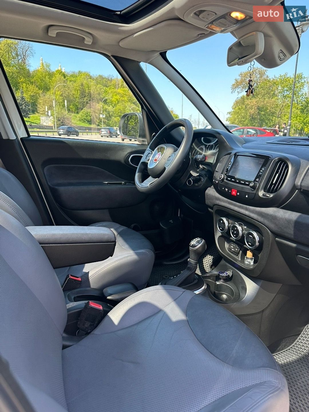 Fiat 500L 2013 VIN ZFBCFACH6EZ004028 фото оголошення 13 з 16