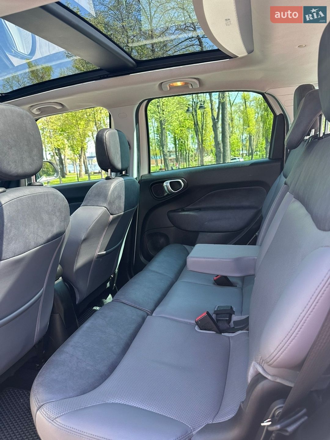 Fiat 500L 2013 VIN ZFBCFACH6EZ004028 фото оголошення 14 з 16