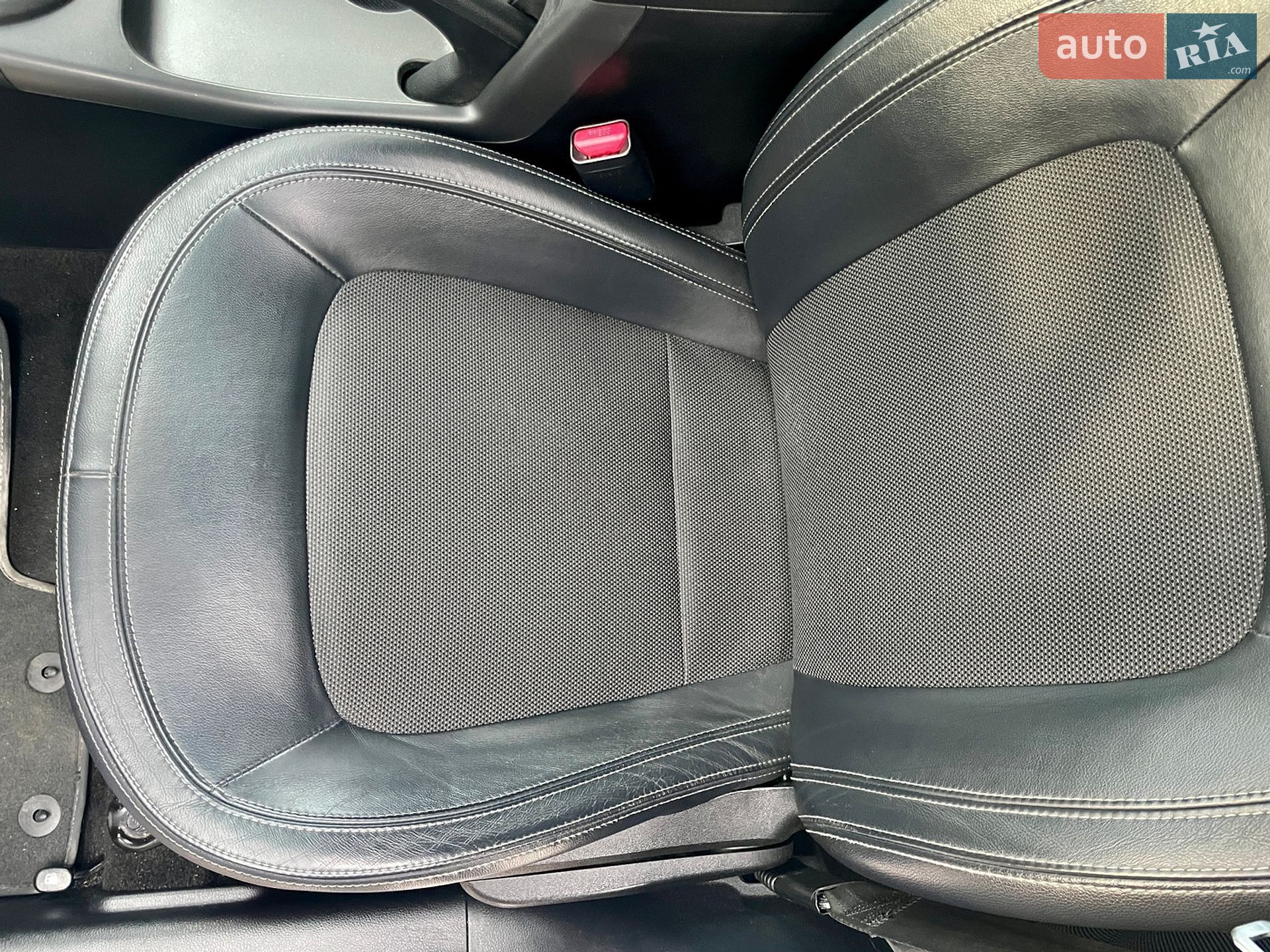 Kia Sportage 2012 VIN U5YPC813DDL263593 фото оголошення 17 з 34