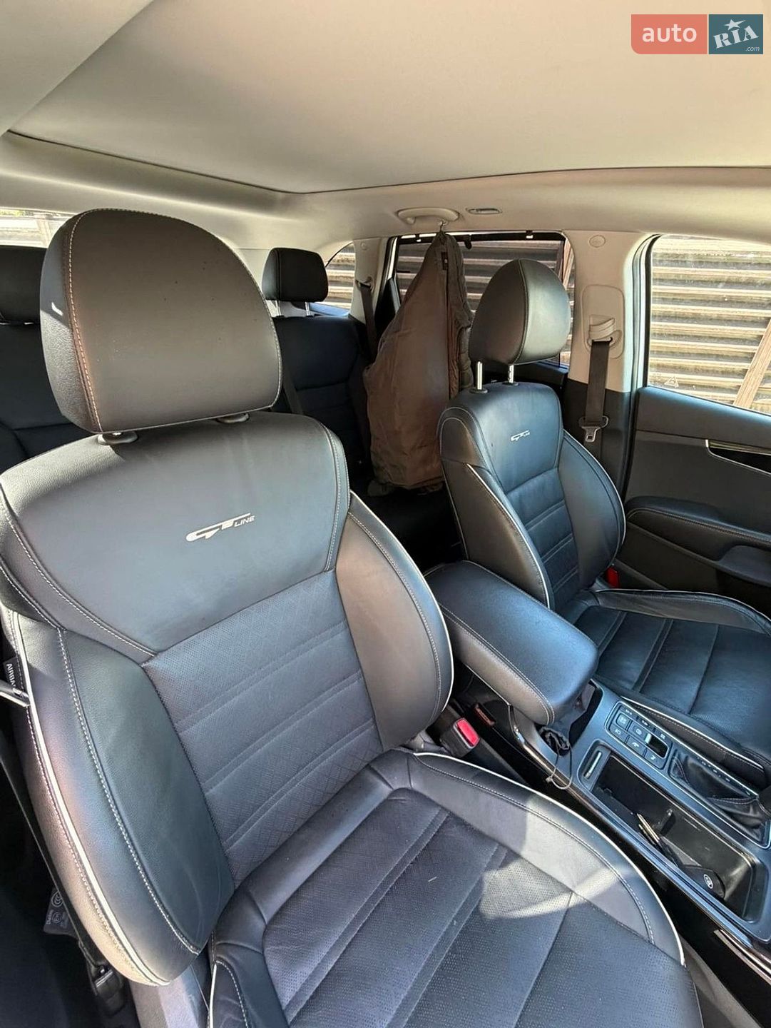 Kia Sorento 2018 VIN KNAPH81BDK5538803 фото оголошення 13 з 58