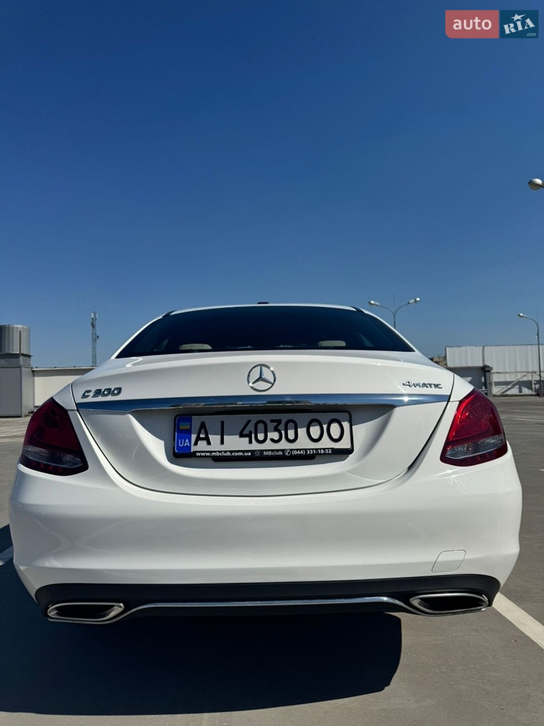 Mercedes-Benz C-Class 2017 VIN 55SWF4KB3JU245634 фото оголошення 5 з 15