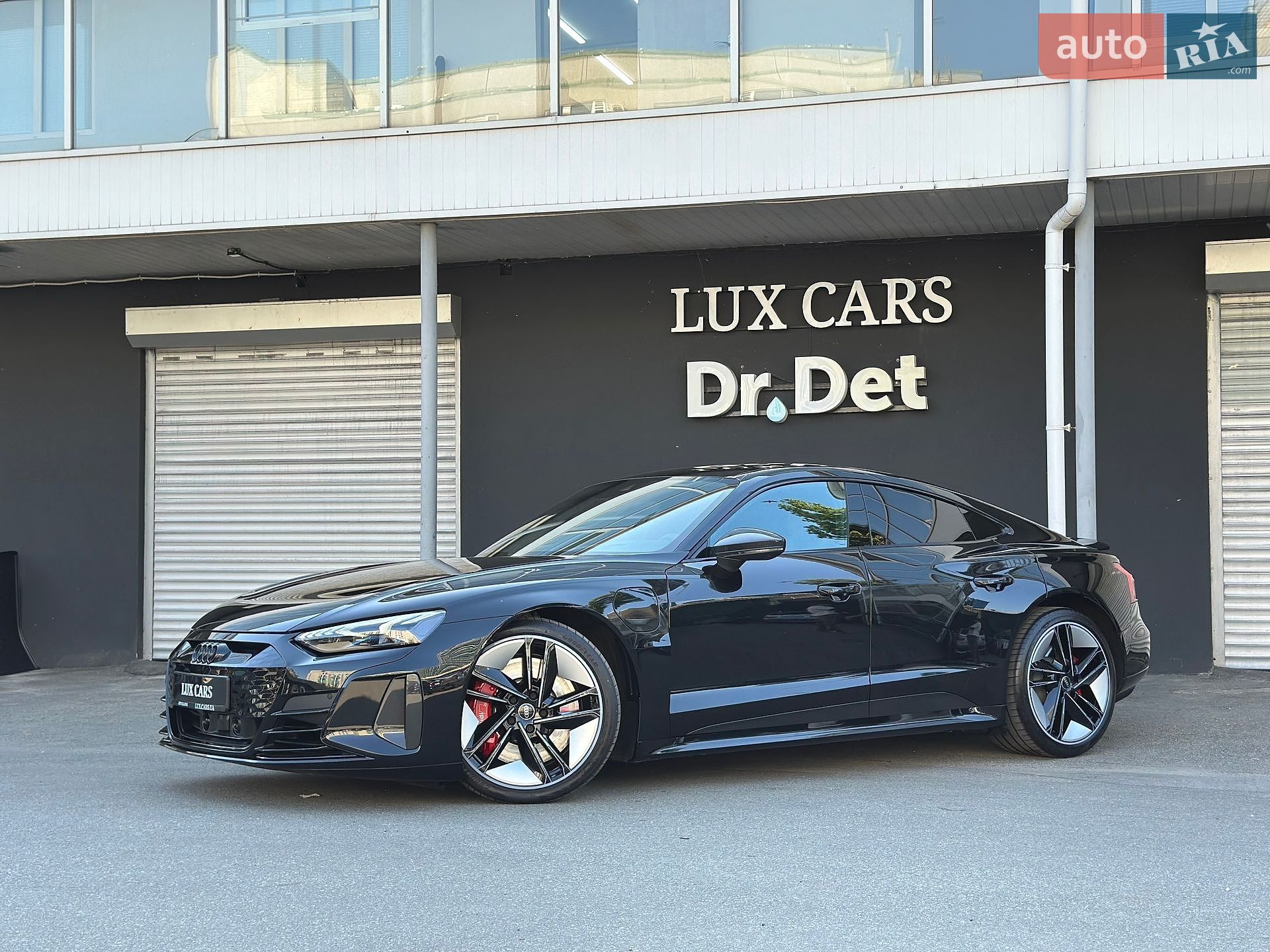 Audi RS e-tron GT 2024 VIN WAUZZZFW5R7900746 фото оголошення 8 з 96