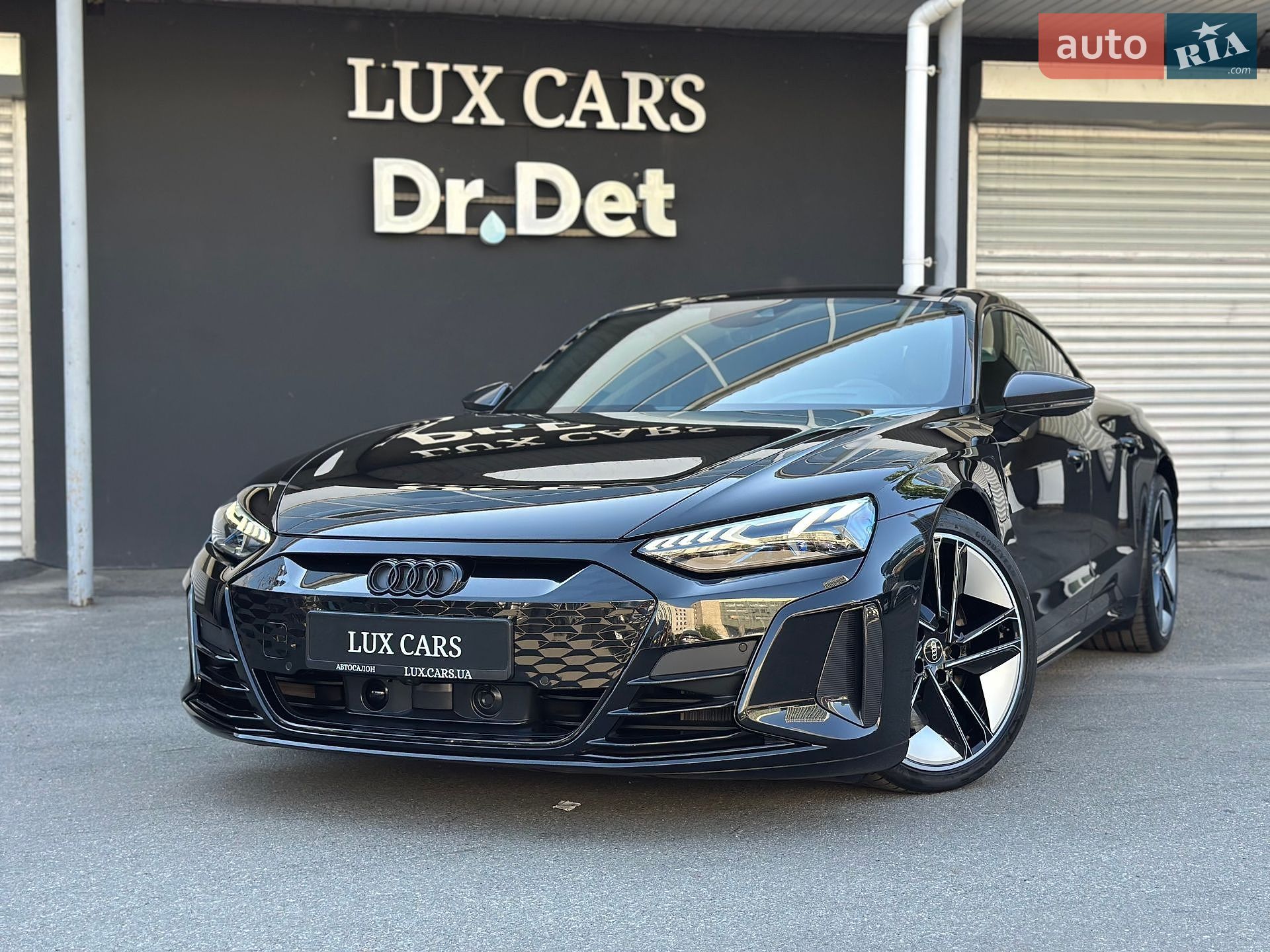 Audi RS e-tron GT 2024 VIN WAUZZZFW5R7900746 фото оголошення 12 з 96