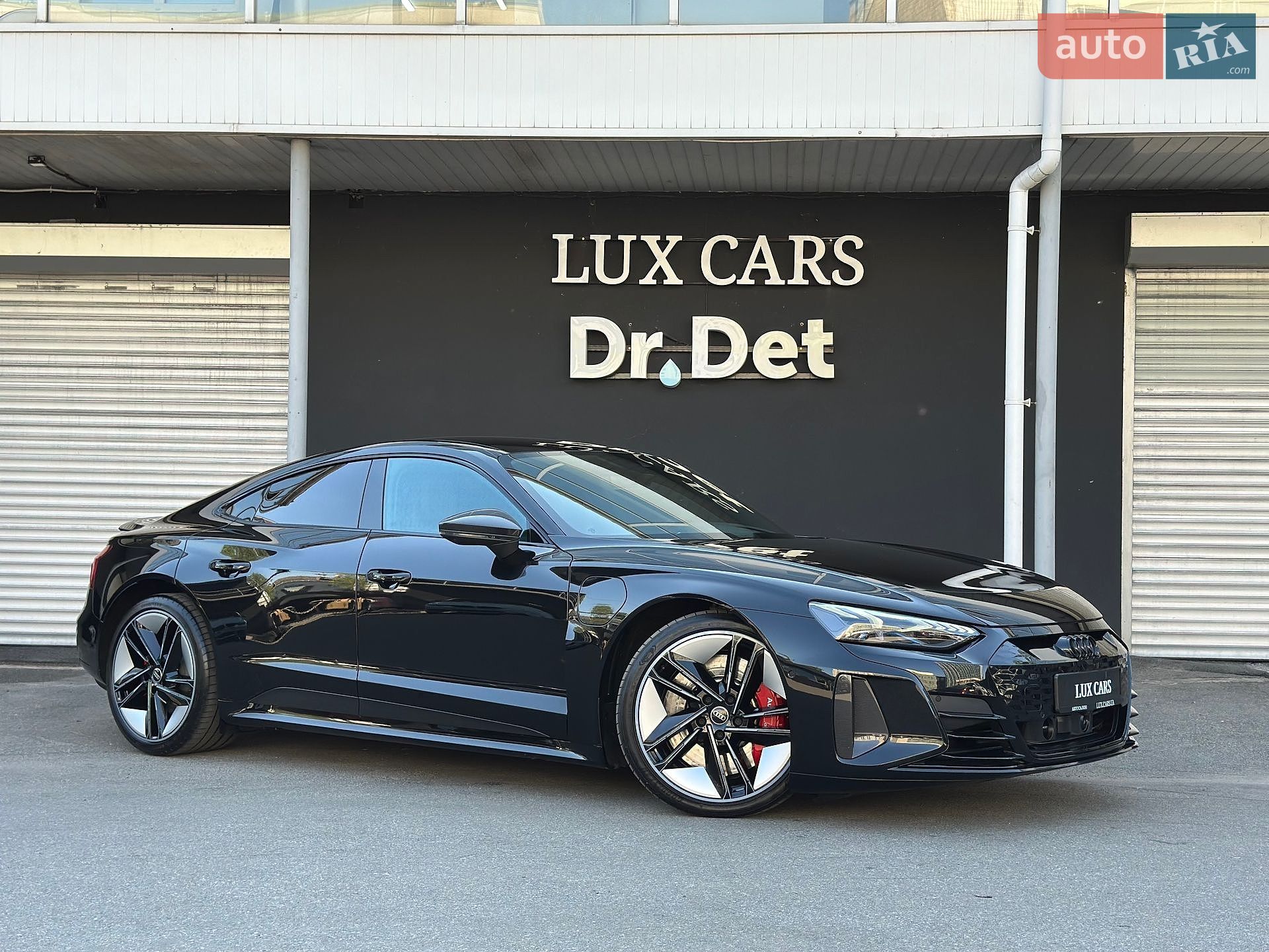 Audi RS e-tron GT 2024 VIN WAUZZZFW5R7900746 фото оголошення 18 з 96