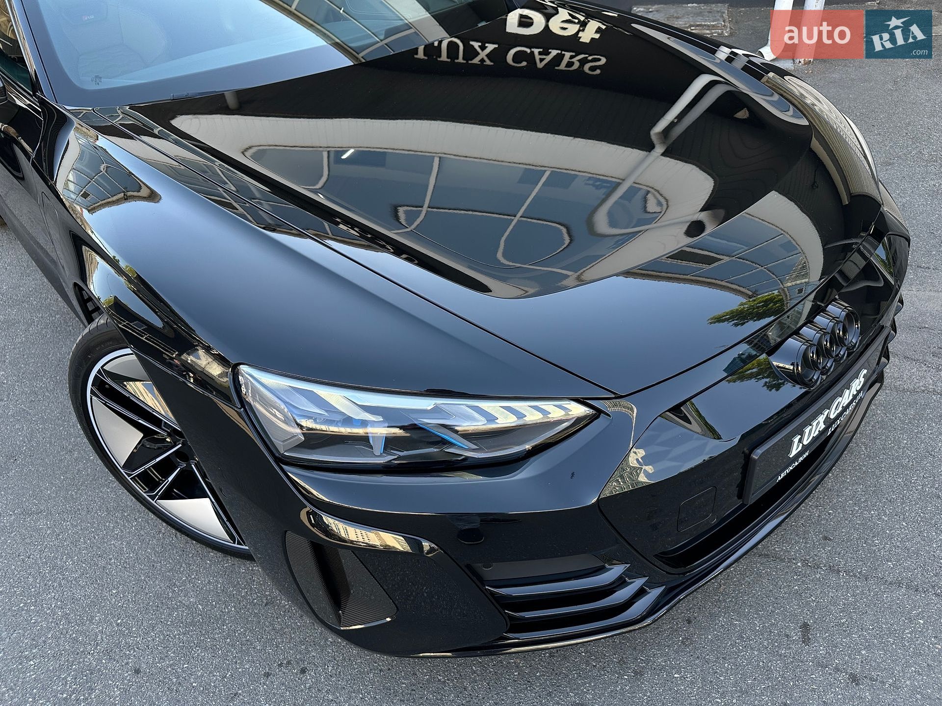 Audi RS e-tron GT 2024 VIN WAUZZZFW5R7900746 фото оголошення 25 з 96