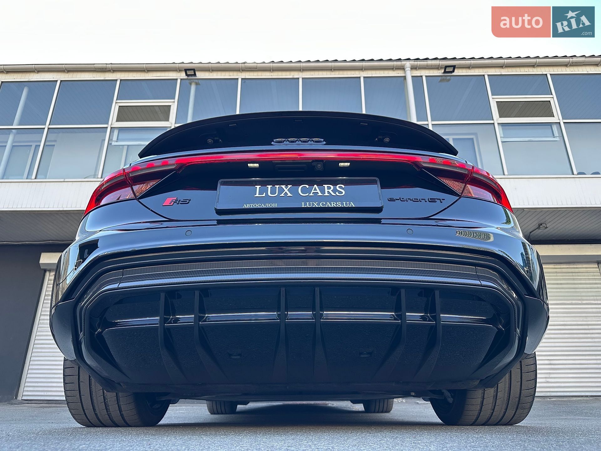 Audi RS e-tron GT 2024 VIN WAUZZZFW5R7900746 фото оголошення 33 з 96