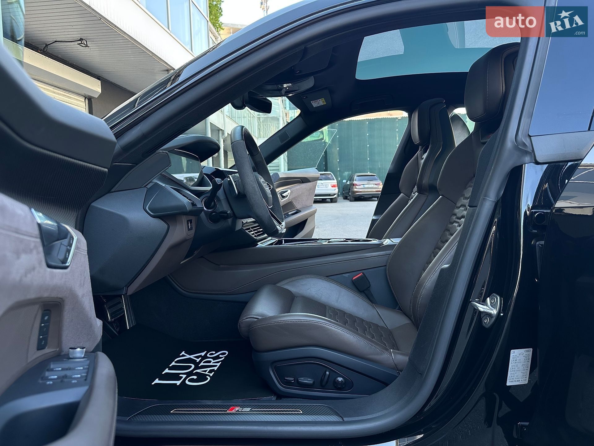 Audi RS e-tron GT 2024 VIN WAUZZZFW5R7900746 фото оголошення 54 з 96