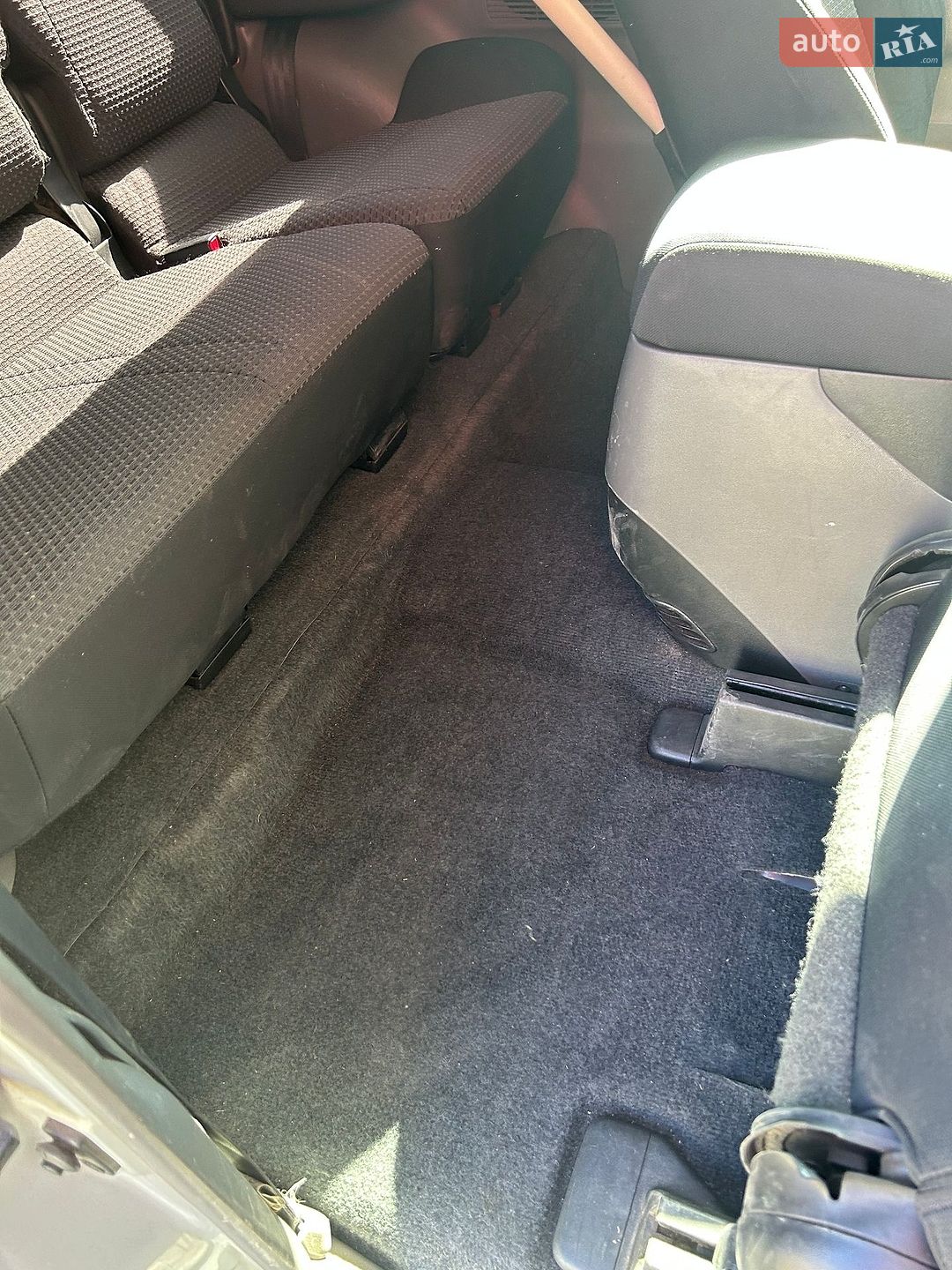 Mitsubishi Pajero 2002 VIN JMBMNV68W3J000676 фото оголошення 13 з 30