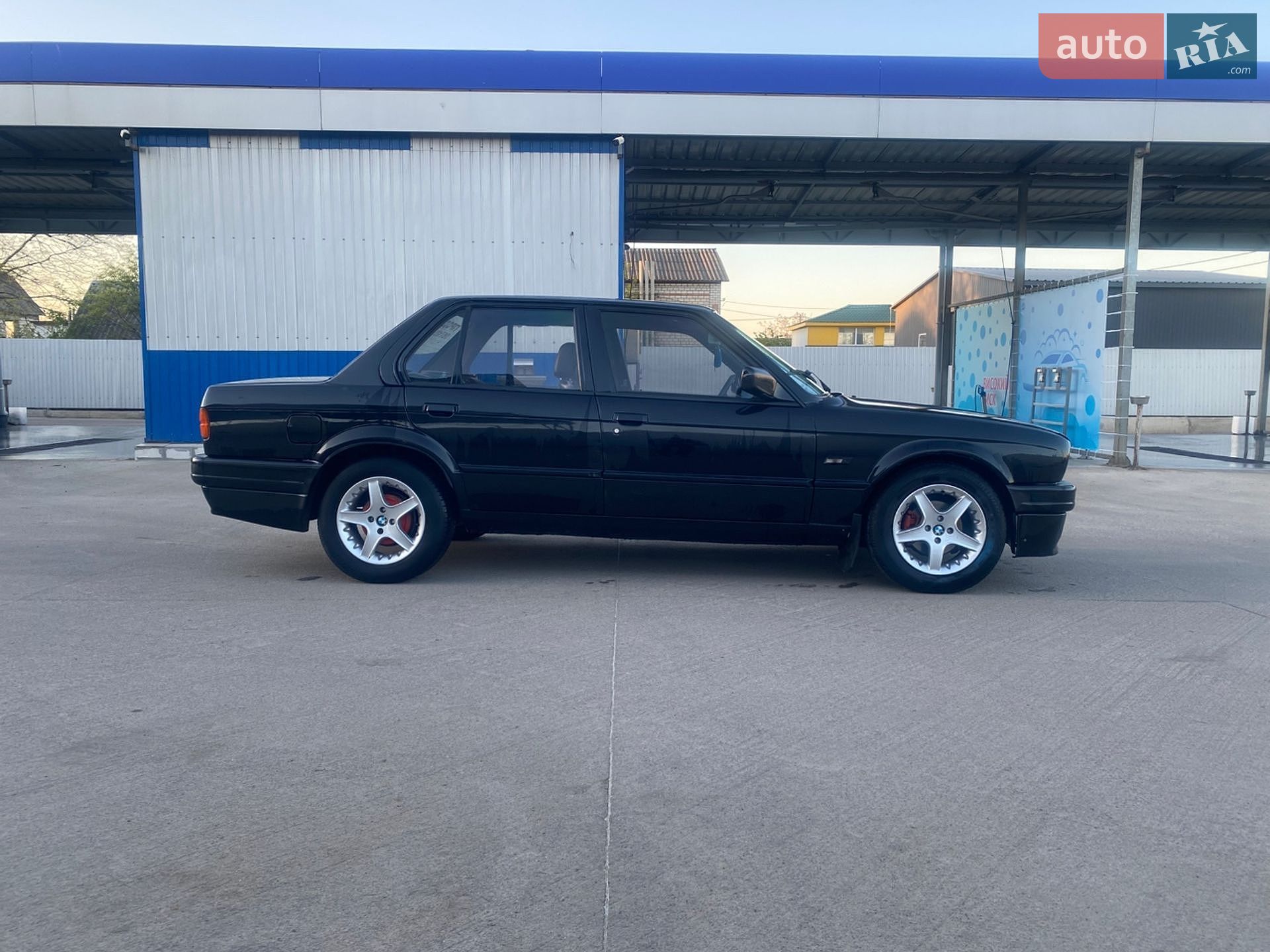 BMW 3 Series 1983 VIN WBAAC710201175361 фото оголошення 10 з 44