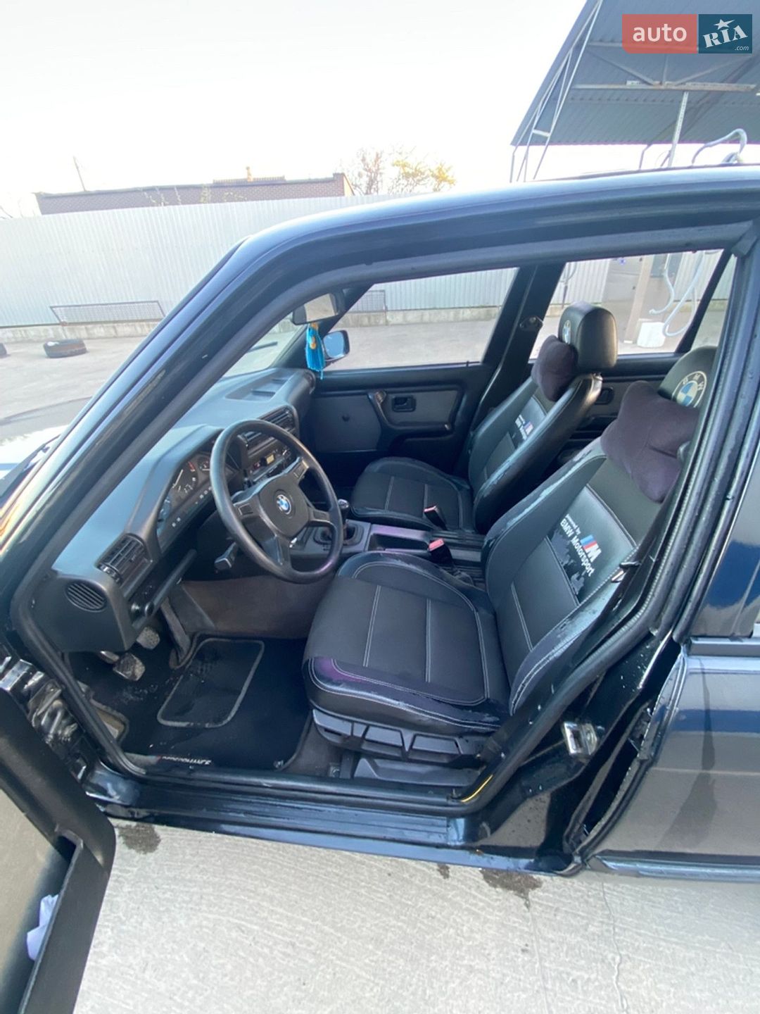 BMW 3 Series 1983 VIN WBAAC710201175361 фото оголошення 19 з 44