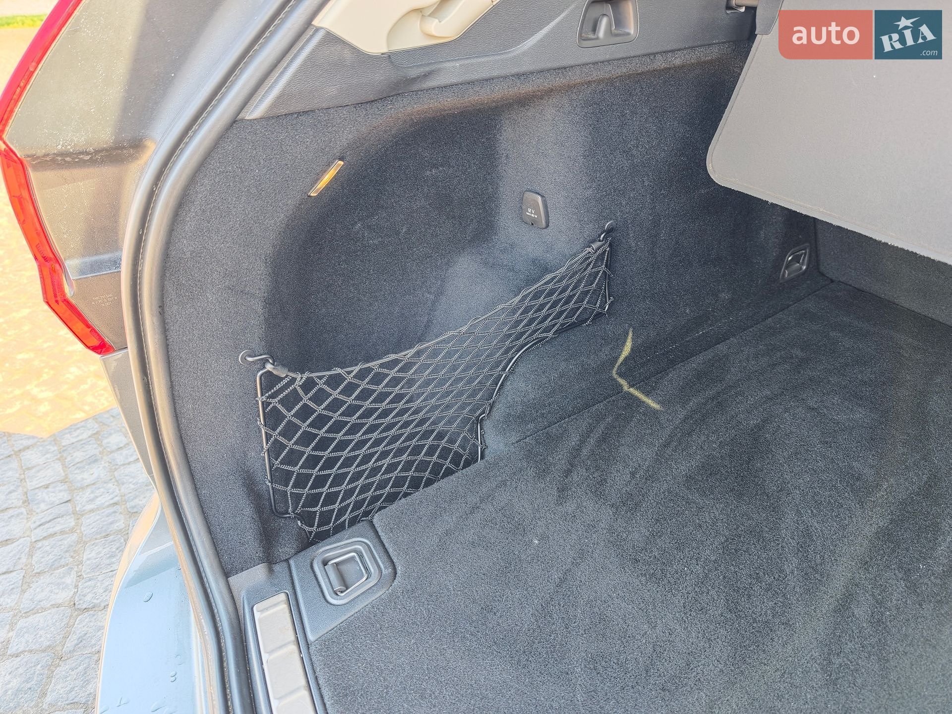 Volvo XC60 2019 VIN YV4102RK7L1421763 фото оголошення 41 з 63