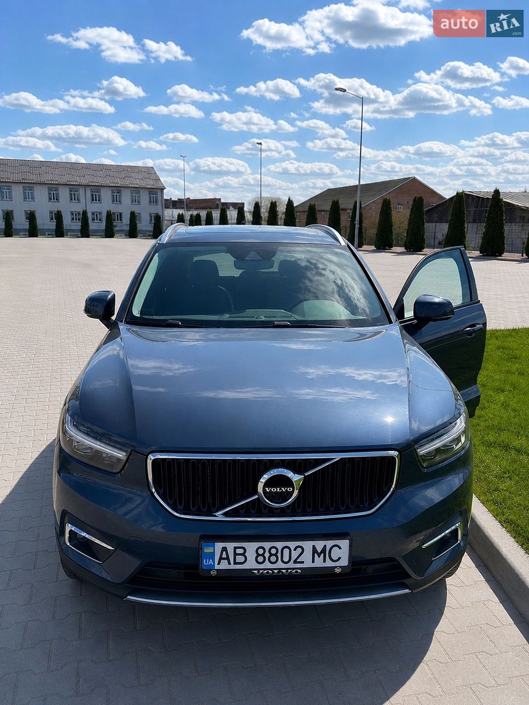 Volvo XC40 2020 VIN YV4162UK4M2404775 фото оголошення 4 з 43