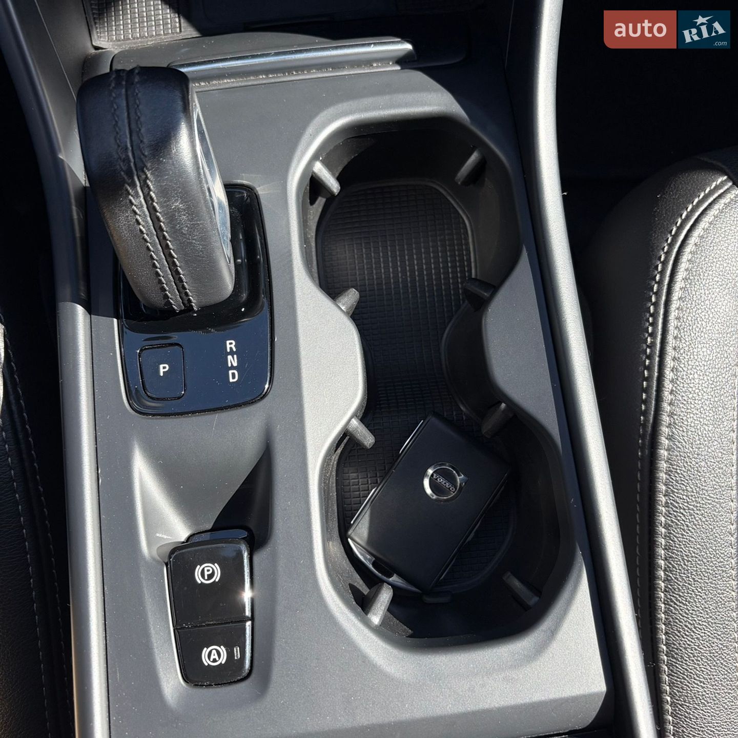 Volvo XC40 2020 VIN YV4162UK4M2404775 фото оголошення 15 з 43