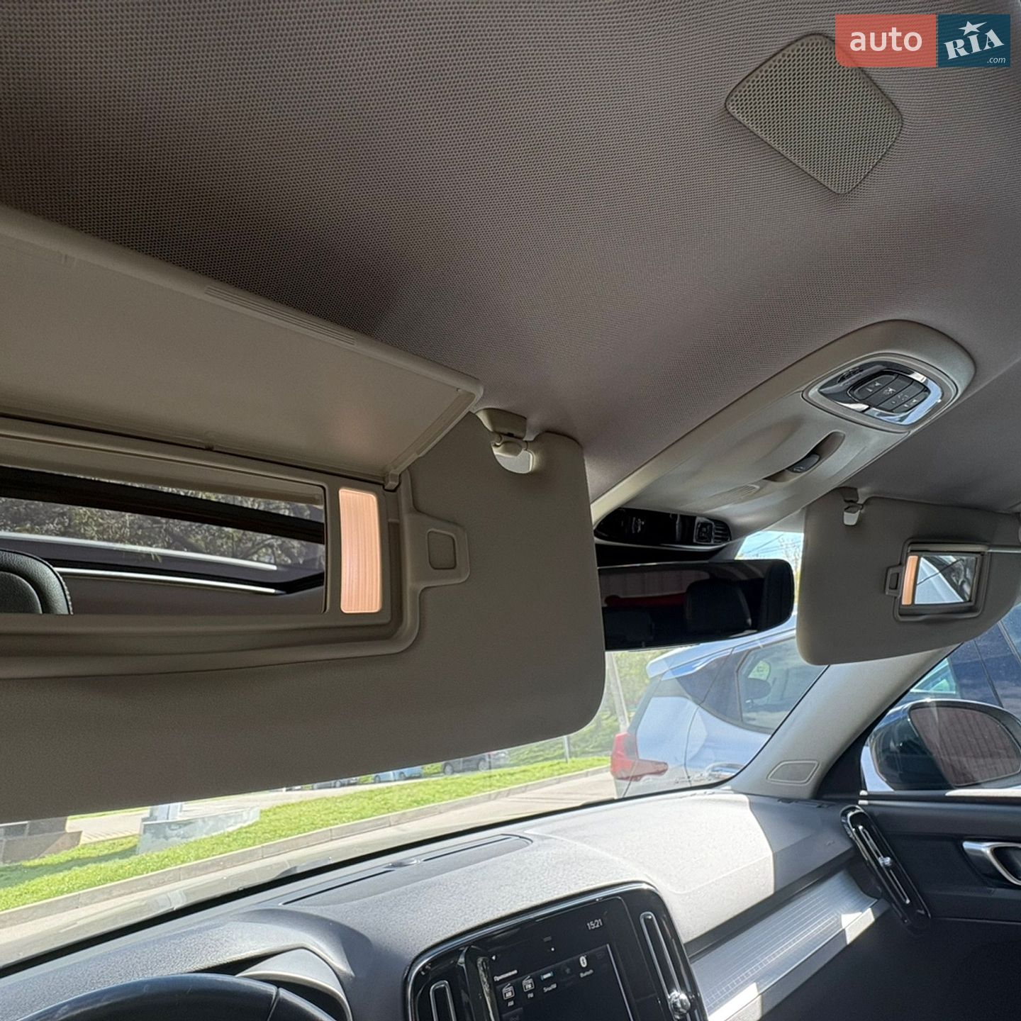 Volvo XC40 2020 VIN YV4162UK4M2404775 фото оголошення 24 з 43