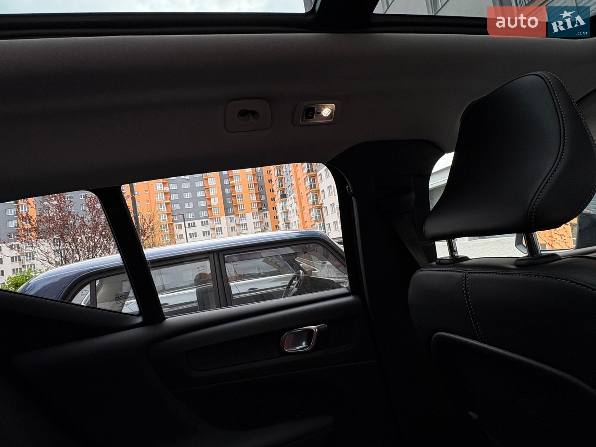 Volvo XC40 2020 VIN YV4162UK4M2404775 фото оголошення 29 з 43