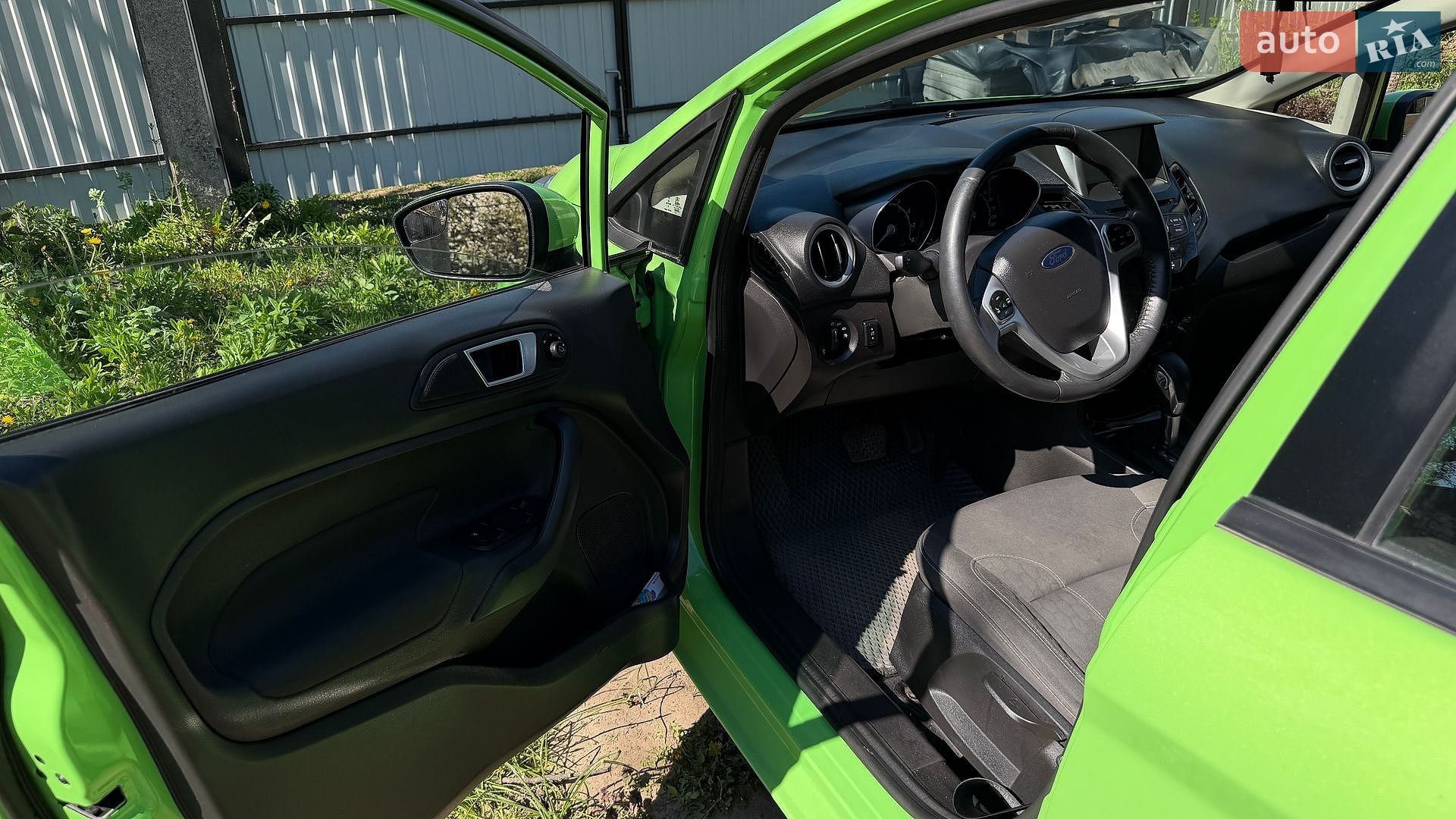 Ford Fiesta 2014 VIN 3FADP4BJ9FM110499 фото оголошення 8 з 13