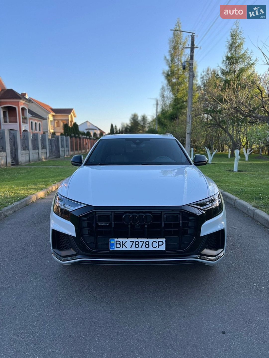 Audi Q8 2019 VIN WA1DVAF18KD042611 фото оголошення 2 з 33