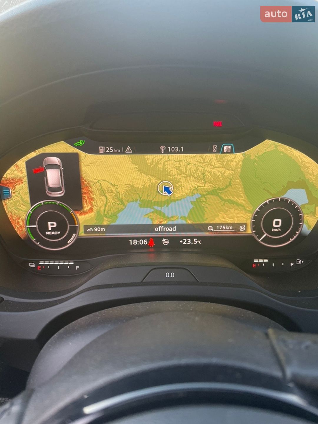 Audi A3 2016 VIN WAUTPBFF8HA043990 фото оголошення 2 з 17
