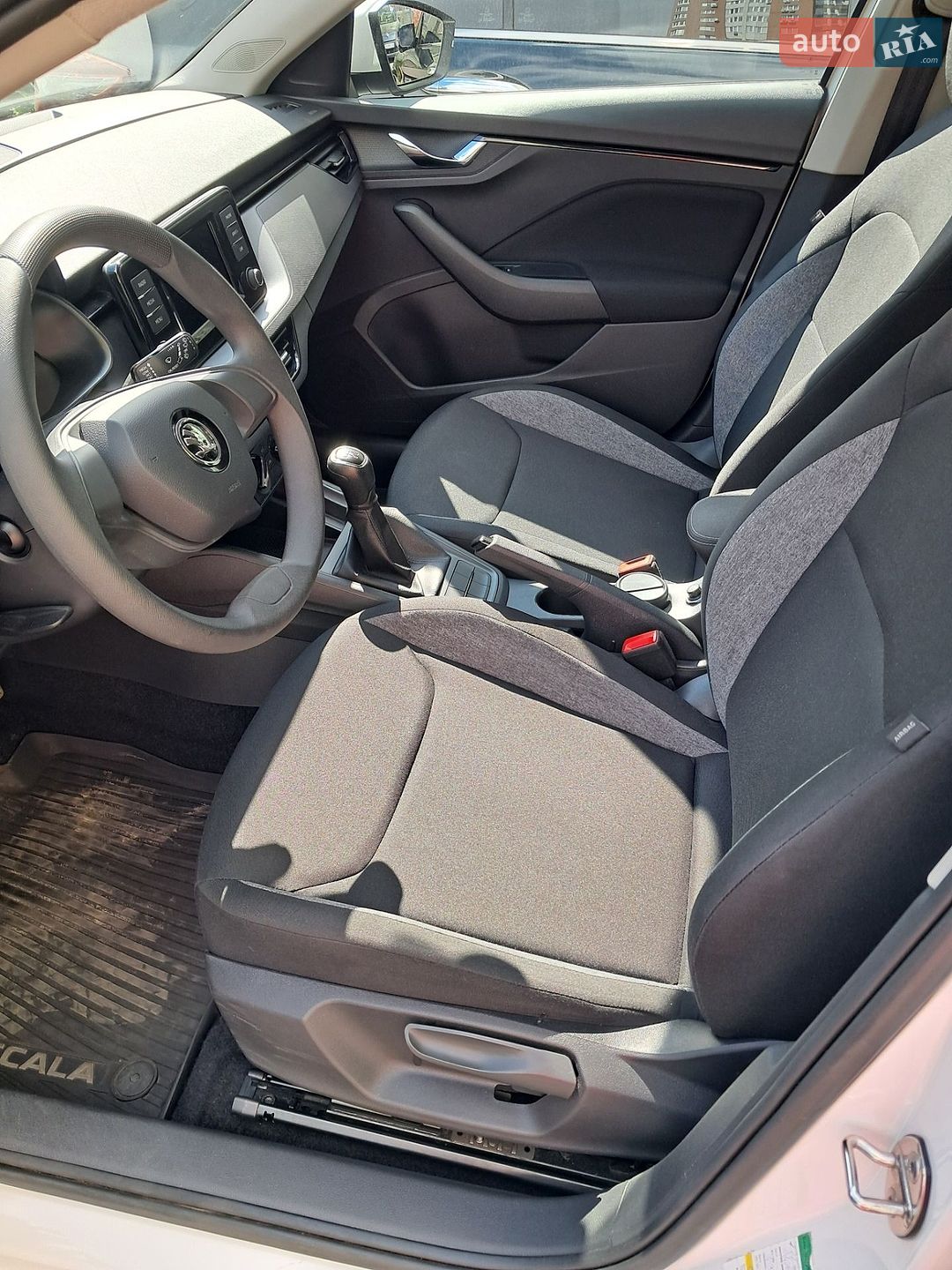 Skoda Scala 2022 VIN TMBEC4NW0N3062876 фото оголошення 32 з 51