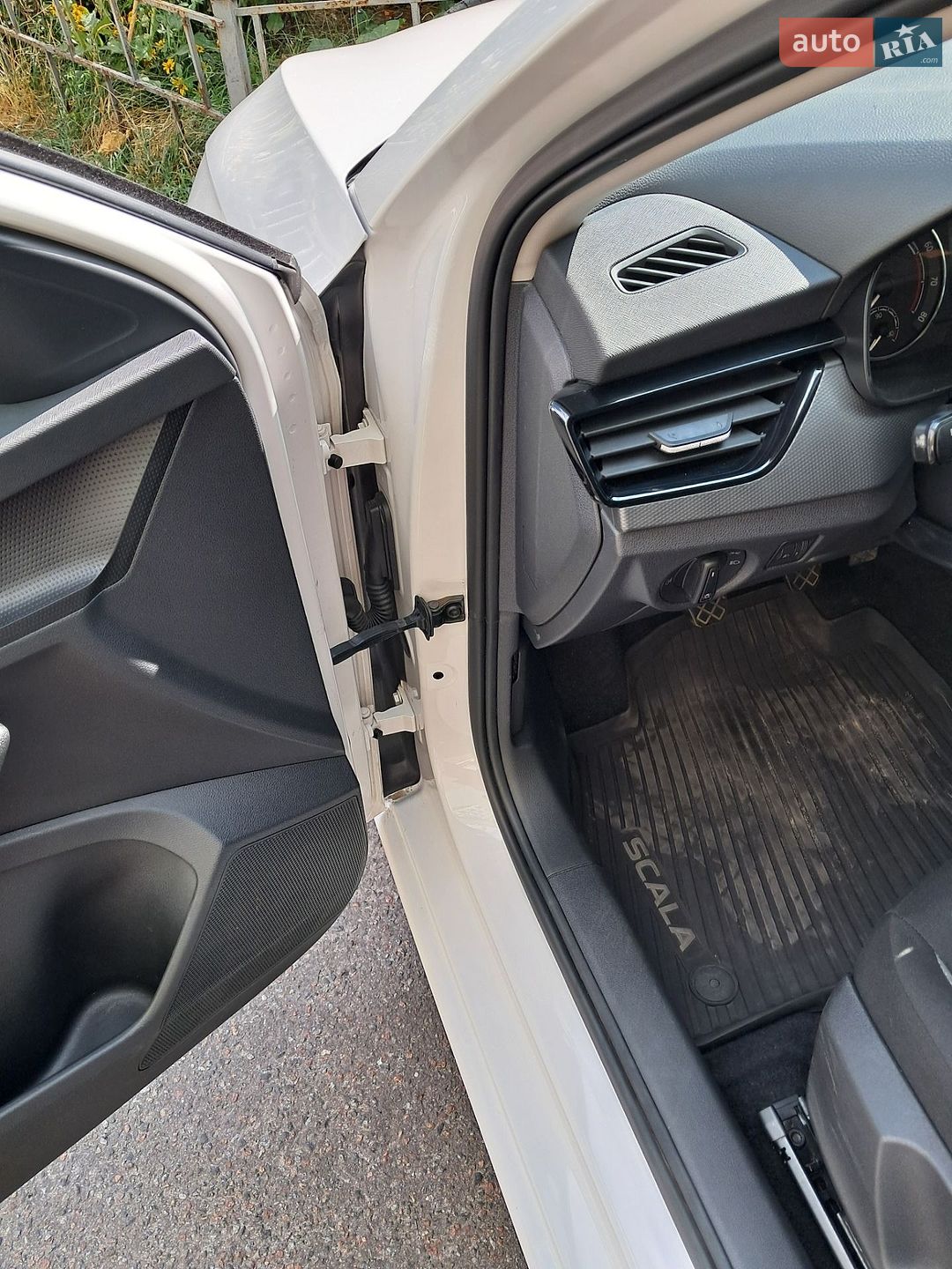 Skoda Scala 2022 VIN TMBEC4NW0N3062876 фото оголошення 29 з 51