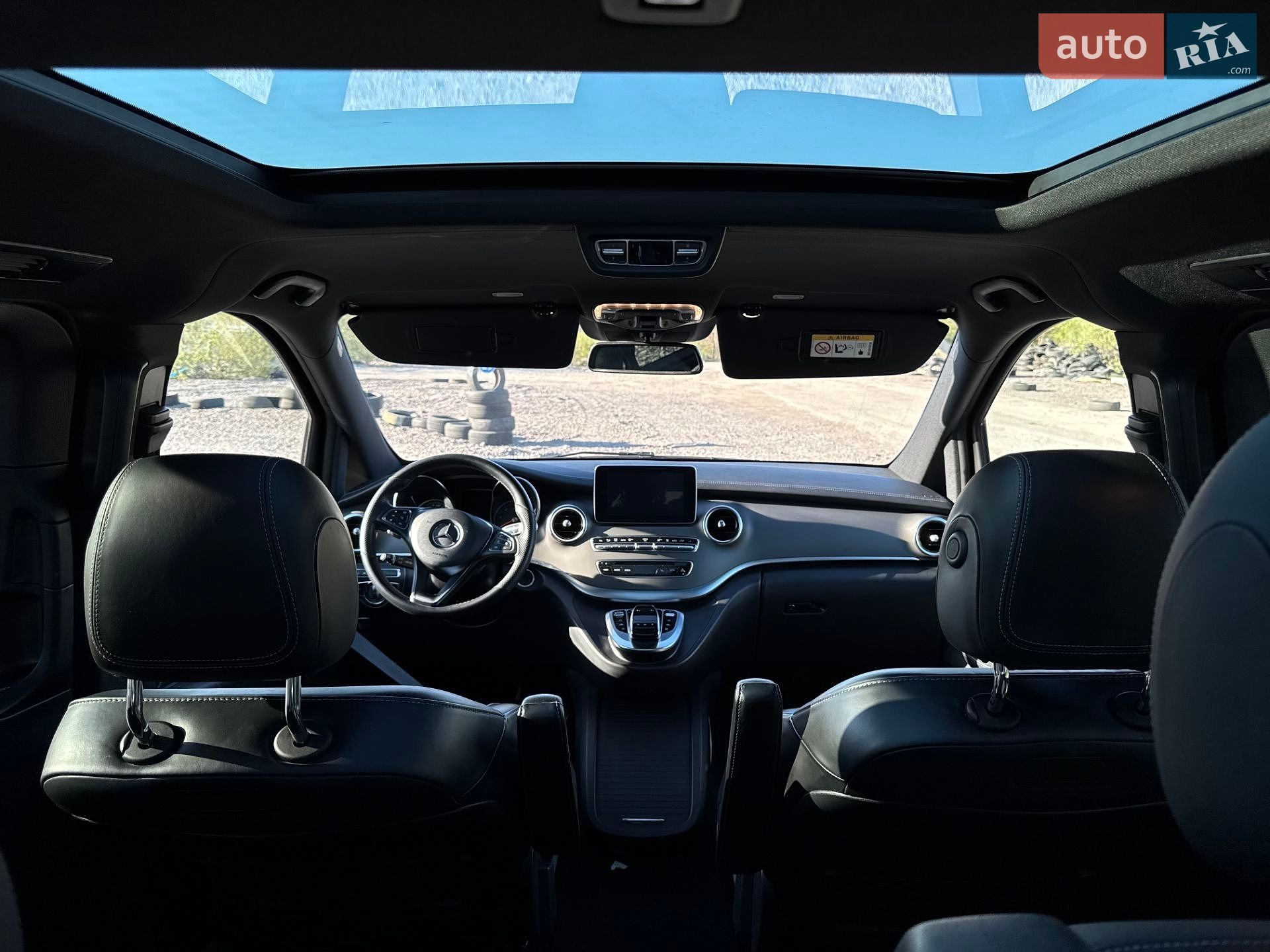 Mercedes-Benz V-Class 2019 VIN WDF44781313585037 фото оголошення 2 з 21