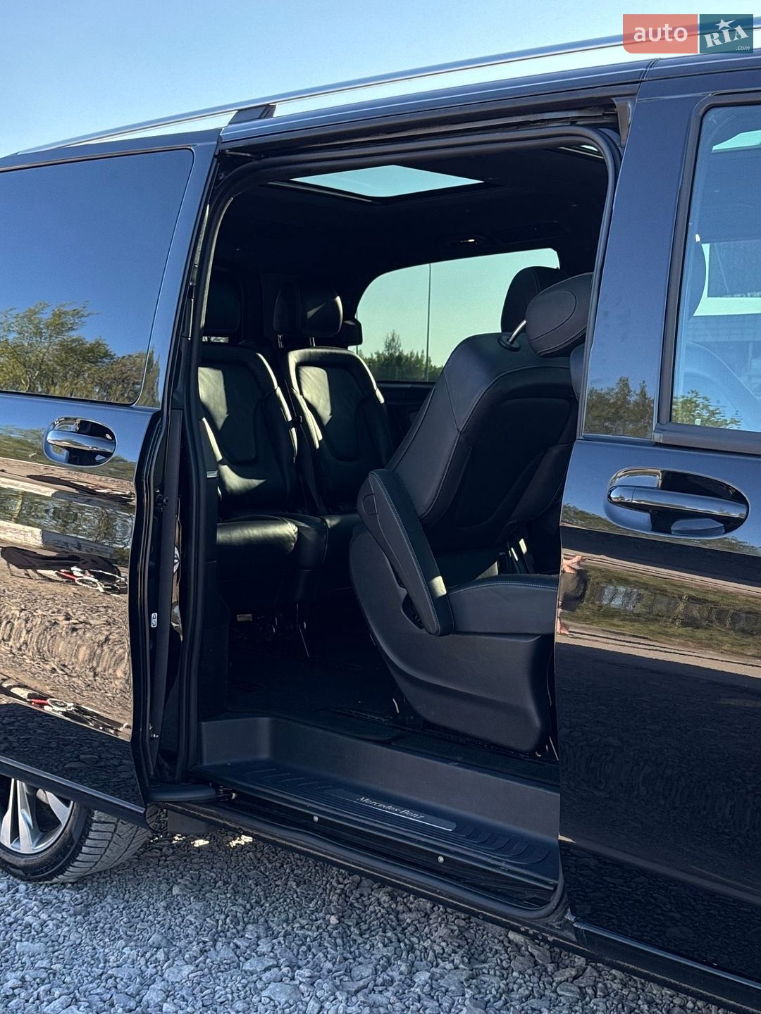 Mercedes-Benz V-Class 2019 VIN WDF44781313585037 фото оголошення 8 з 21