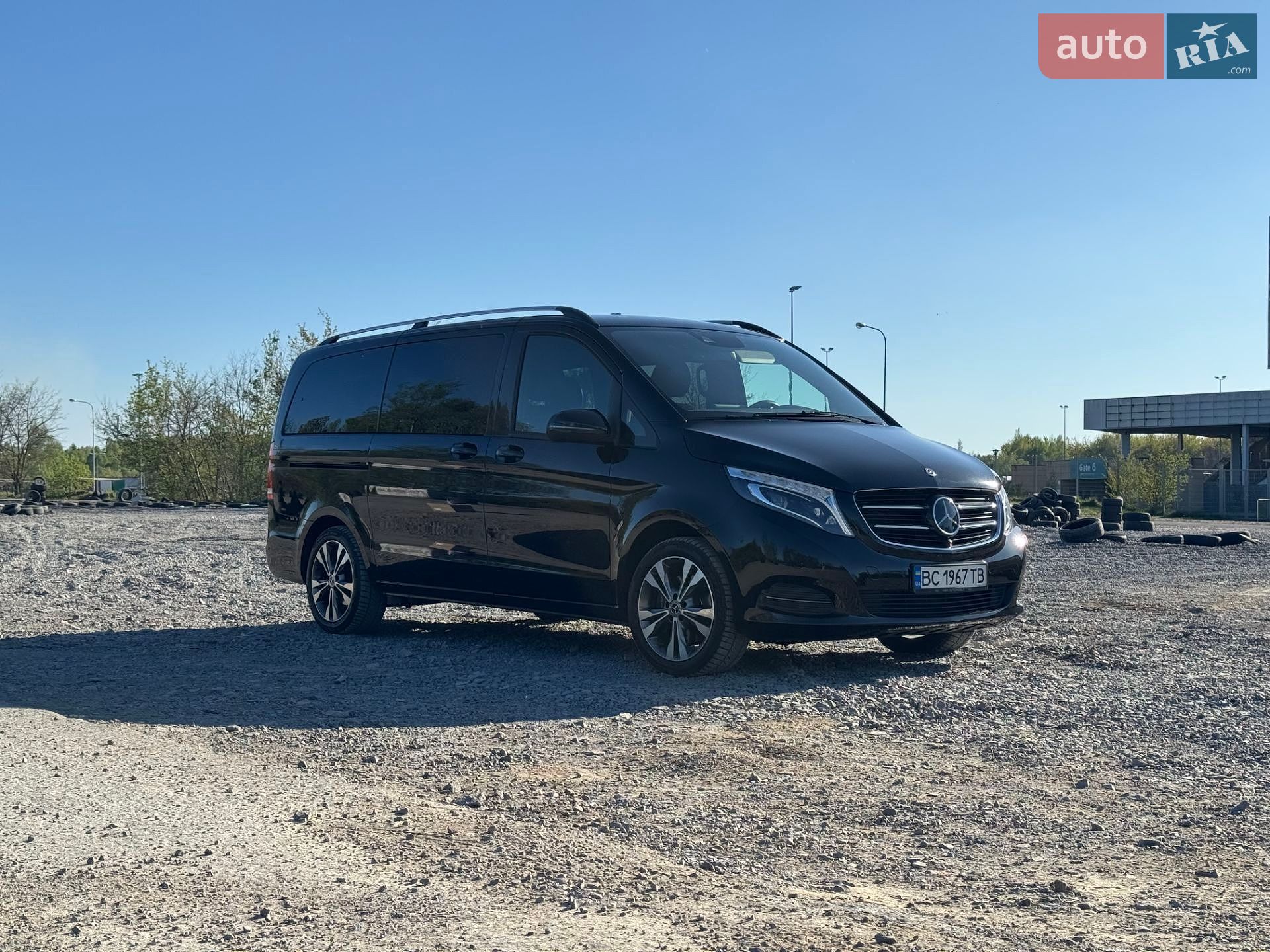Mercedes-Benz V-Class 2019 VIN WDF44781313585037 фото оголошення 18 з 21