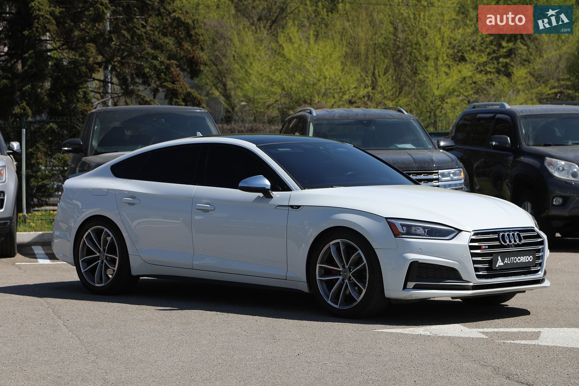 Audi S5 Sportback 2017 VIN WAUC4CF5XJA019704 фото оголошення 4 з 37