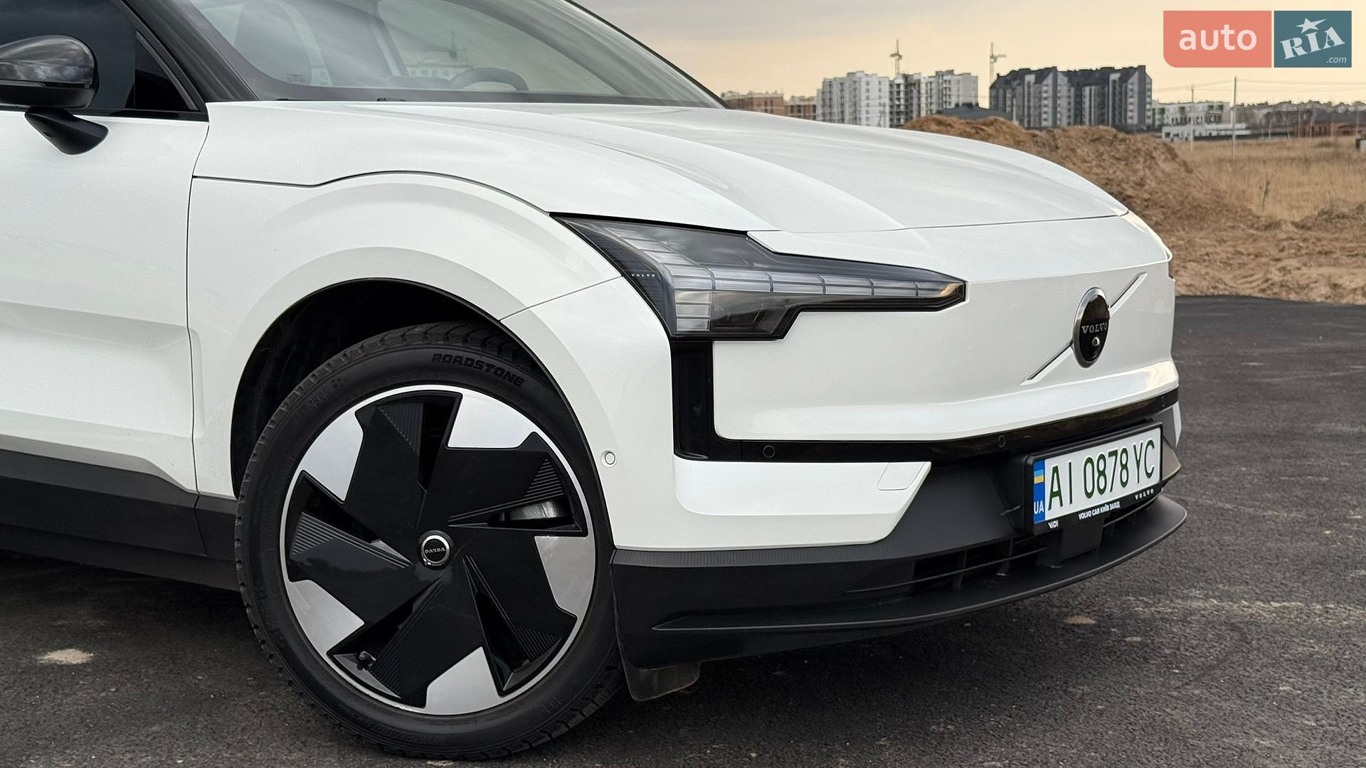 Volvo Ex30 2023 VIN YV12ZEK90RS003080 фото оголошення 8 з 34
